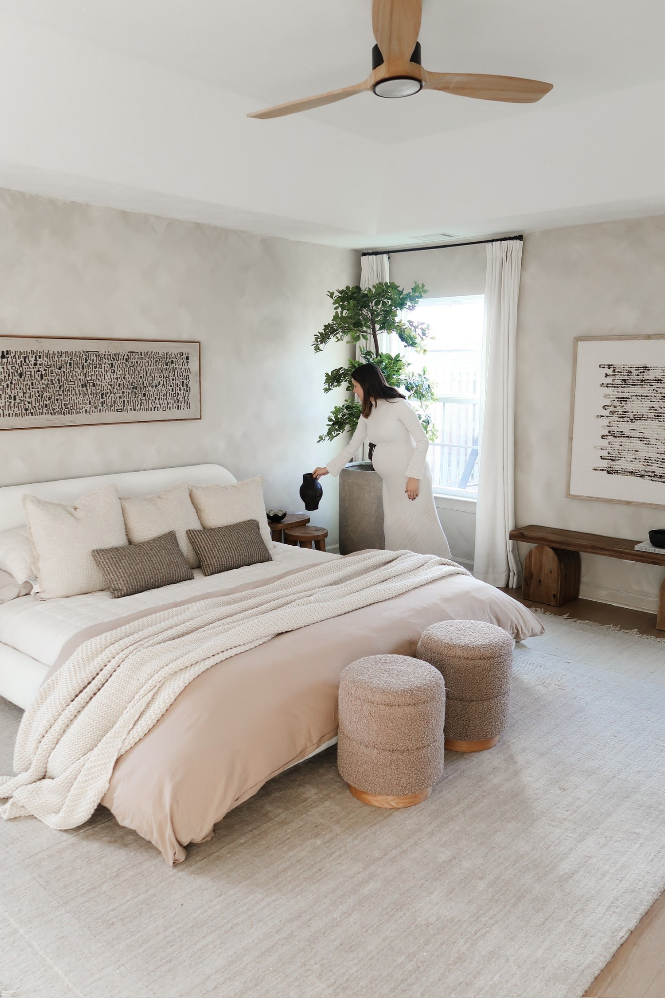 All of my organic modern dreams are coming to life, and I’m completely obsessed! 😍✨

#OrganicModernBedroom #AffordableBedroom #TargetBedroom #WayfairBedroom #AmazonBedroom #ModernBedroomDecor #SustainableLiving #BudgetFriendlyStyle #BedroomStyling #EcoFriendlyHome #ModernHomeDecor

#LTKHome #LTKStyleTip