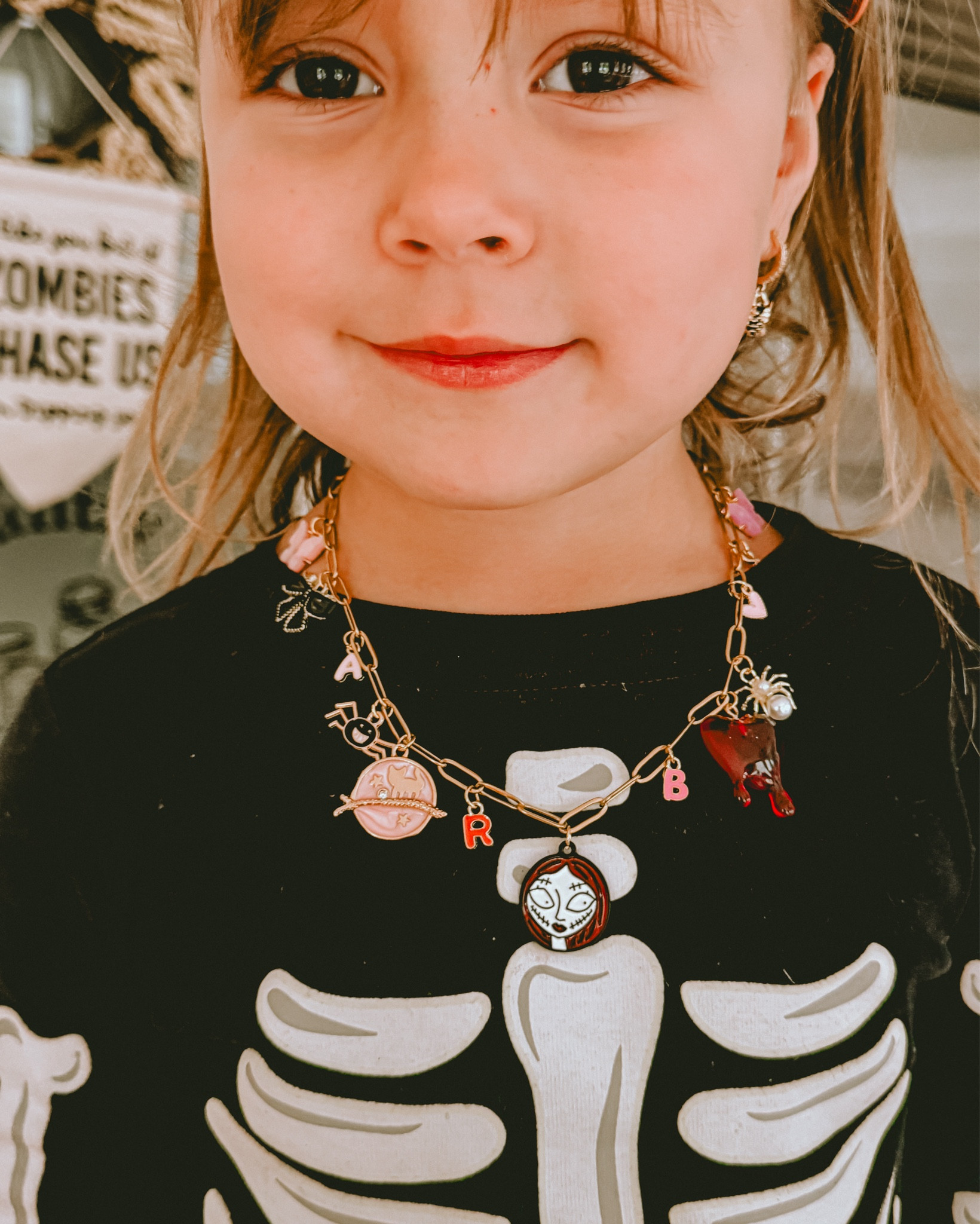 Making Halloween charm necklaces is a fun activity to do as a girly party or just girls night !

#LTKFamily #LTKHalloween #LTKKids
