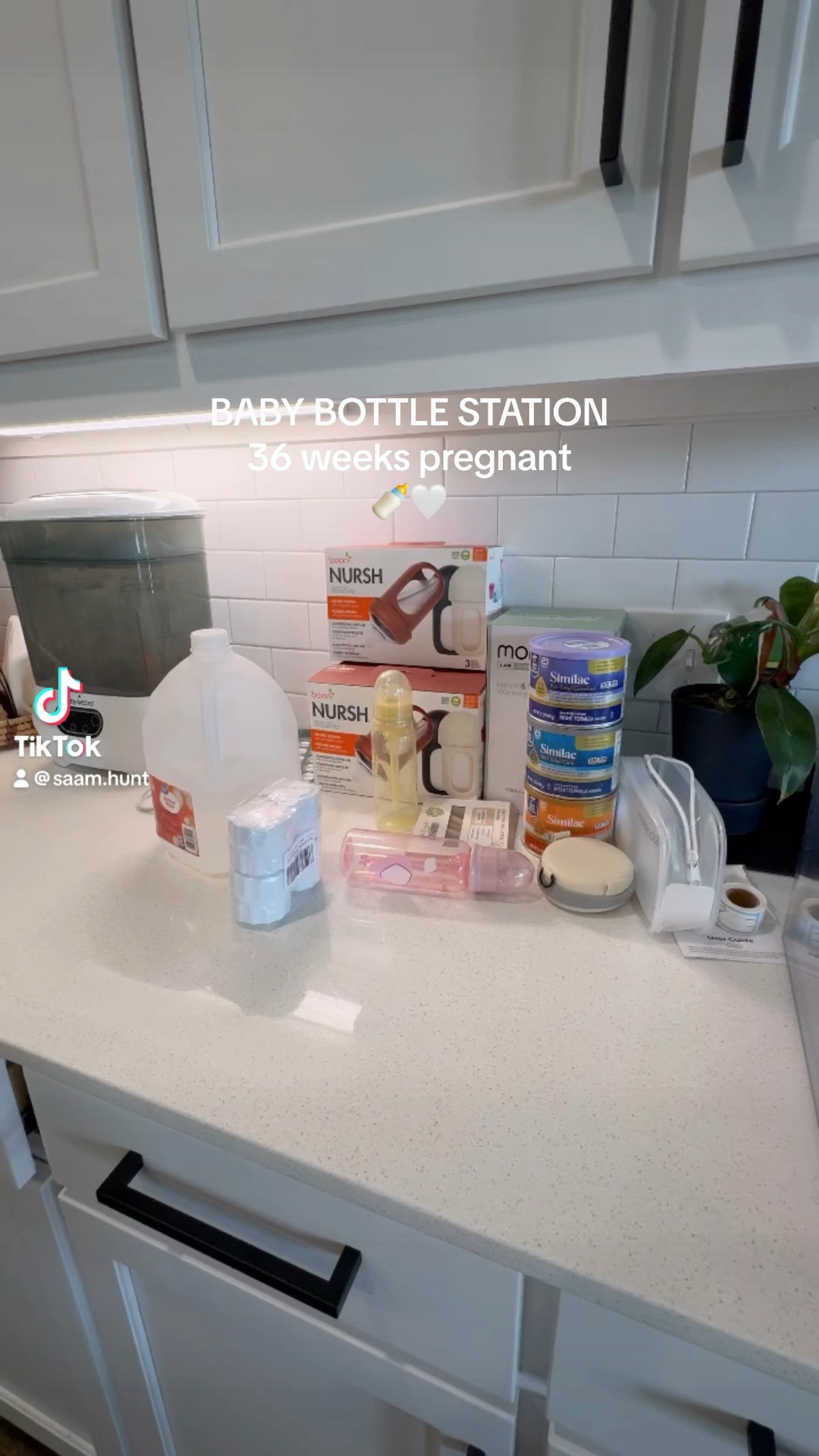 Baby bottle station organizer 🍼✨ 


Baby bottles, organizer, nesting, baby station 

#LTKKids #LTKBaby #LTKHome