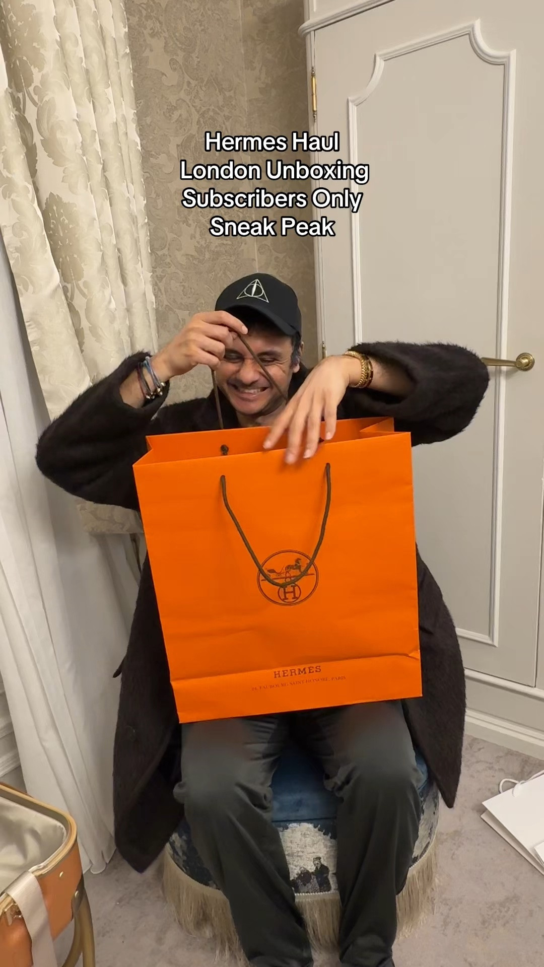 Hermes London Haul Unboxing #hermesunboxing #hermes #hermesbag #shopaholic #subscribers

#LTKstorytime #LTKvlog #LTKTravel