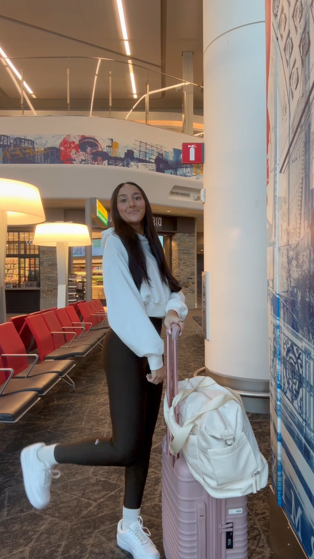 Airport outfit! ✈️

#LTKTravel #LTKActive #LTKFindsUnder100