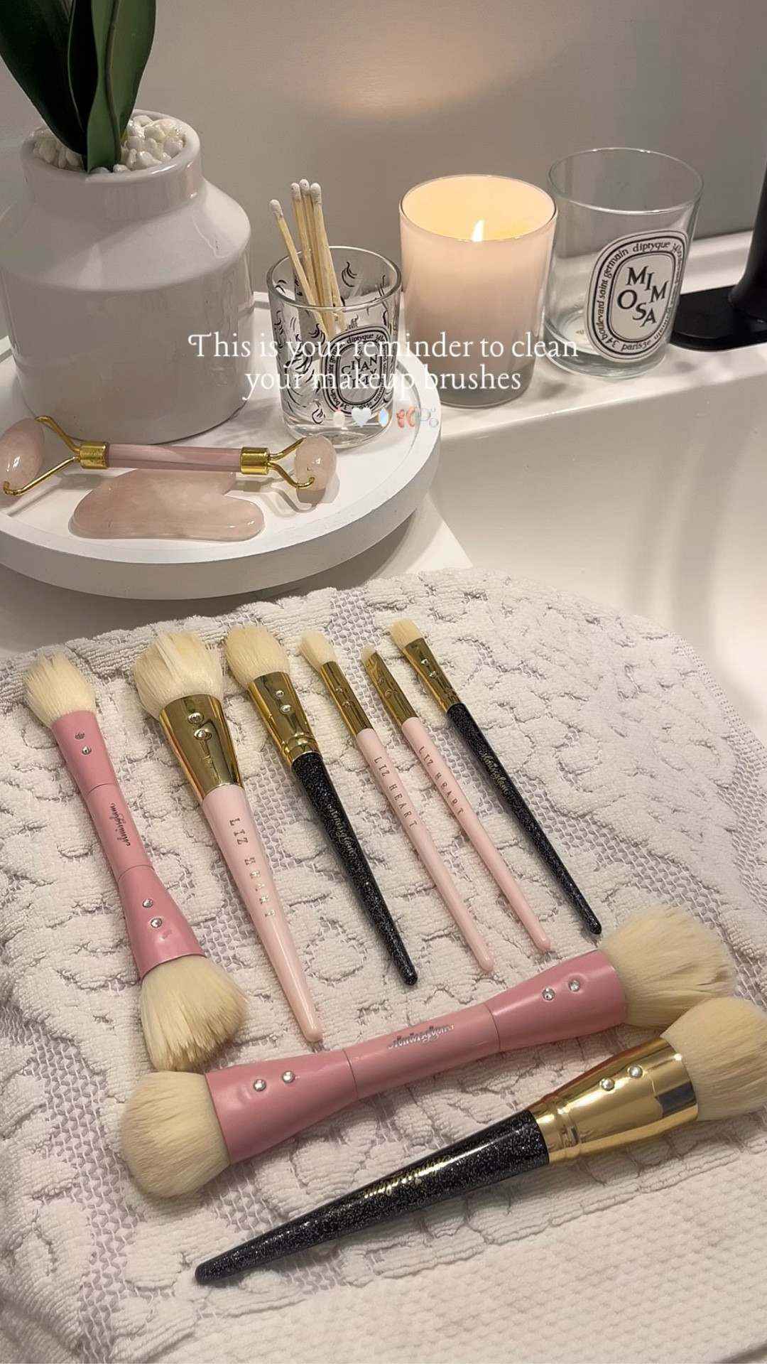This is your reminder to clean your makeup brushes this week (since I needed this reminder too hehe) 🤍🩰🫧

#makeupbrushes #makeupbrushcleaning #cleaning #cleanwithme #sundayreset #weeklyreset #resetroutine #cleangirlaesthetic #asmr #asmrmakeup #asmrcleaning #pinterestaesthetic #ａｅｓｔｈｅｔｉｃ #softgirlaesthetic 

[ clean my makeup brushes with me, asmr makeup brush cleaning, pink makeup brushes, weekly reset routine, Sunday reset, clean with me, asmr clean with me, asmr makeup ]

#LTKBeauty #LTKHome