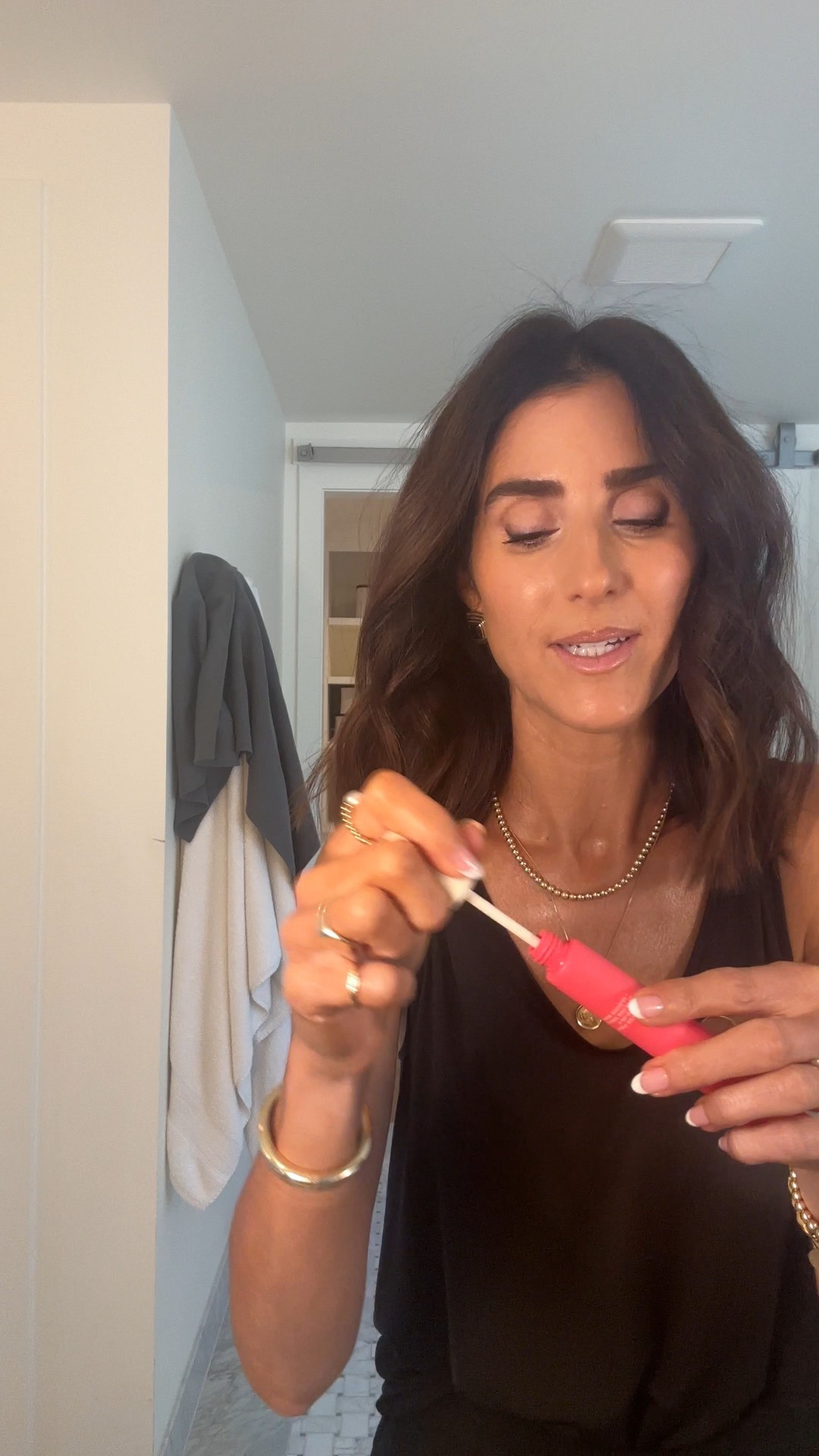 This hair product has become a recent favorite! Its perfect to throw it in the bag and take it on the go✨
StylinByAylin, Aylin

#LTKStyleTip #LTKBeauty #LTKSeasonal