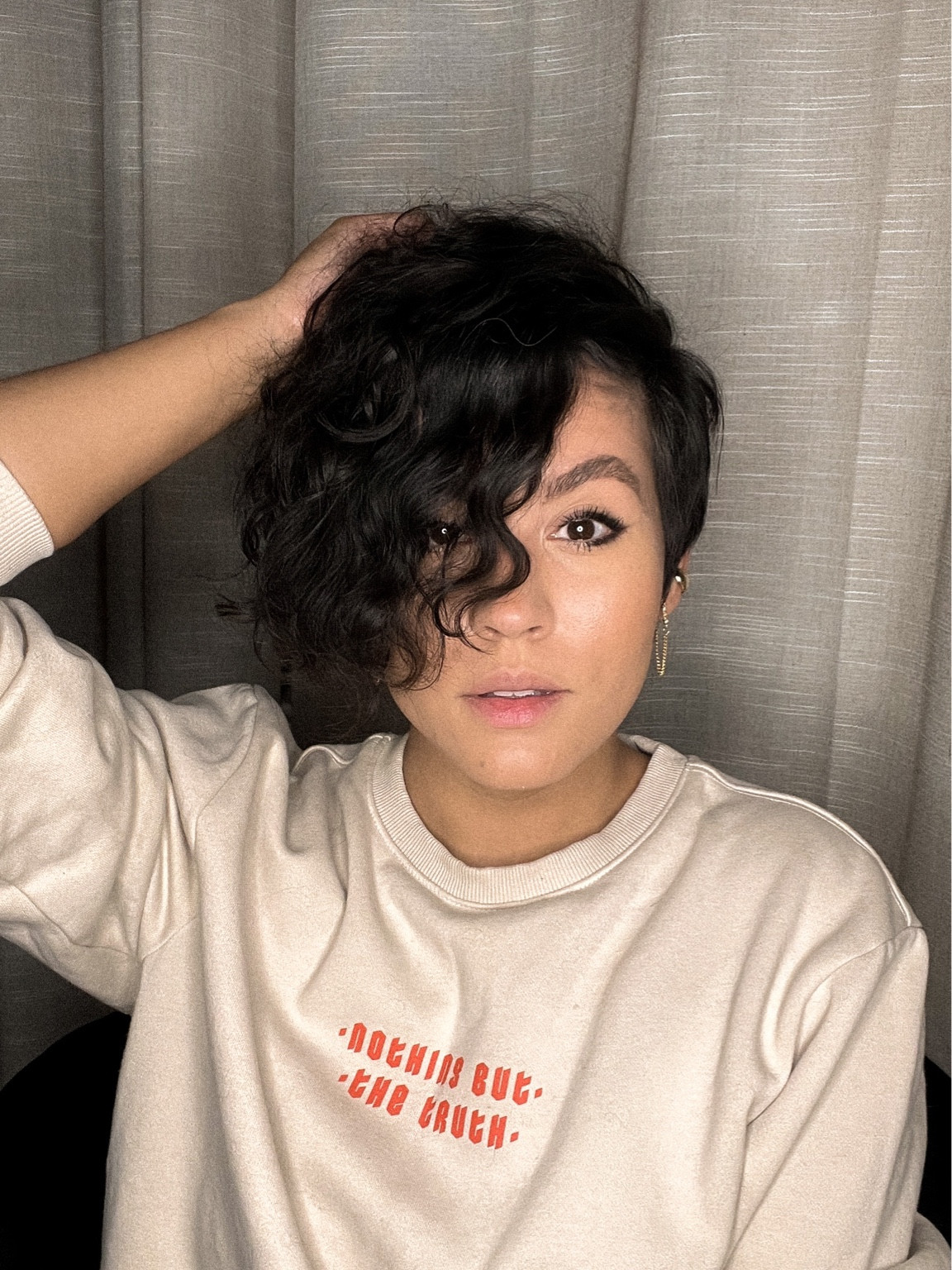 wavy pixie hair style

#LTKbeauty #LTKstyletip