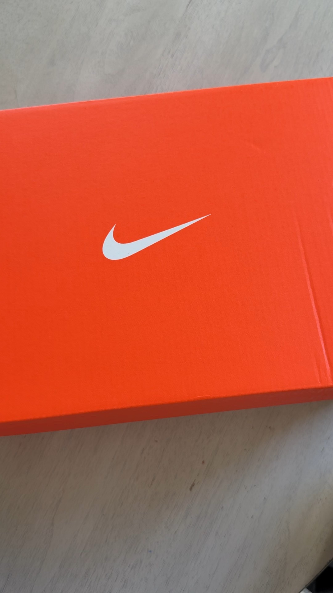 The more flexibility in the midsole and outsole, the more you can move naturally. We laser-cut the outsole for better flexibility, whether you're jumping, planking, or doing plyometrics.
The more support the shoe offers, the more stable your natural gait will be. The combination of optimized support and strategically placed cushioning provides stability with every step.
Increased underfoot cushioning provides a softer, more comfortable ride during your workout and helps reduce the impact of your foot on the ground. Laser-cut foam in the forefoot and midsole is designed for comfort.
