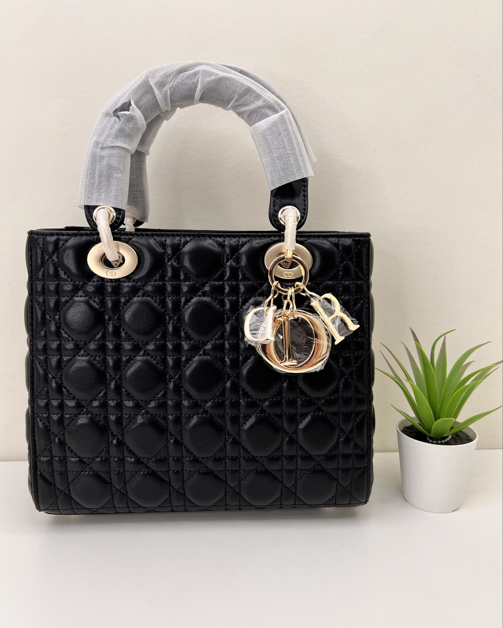 DIOR large lady Bag shoulder Bag handbag 

#LTKGiftGuide #LTKtravel #LTKfindsunder100