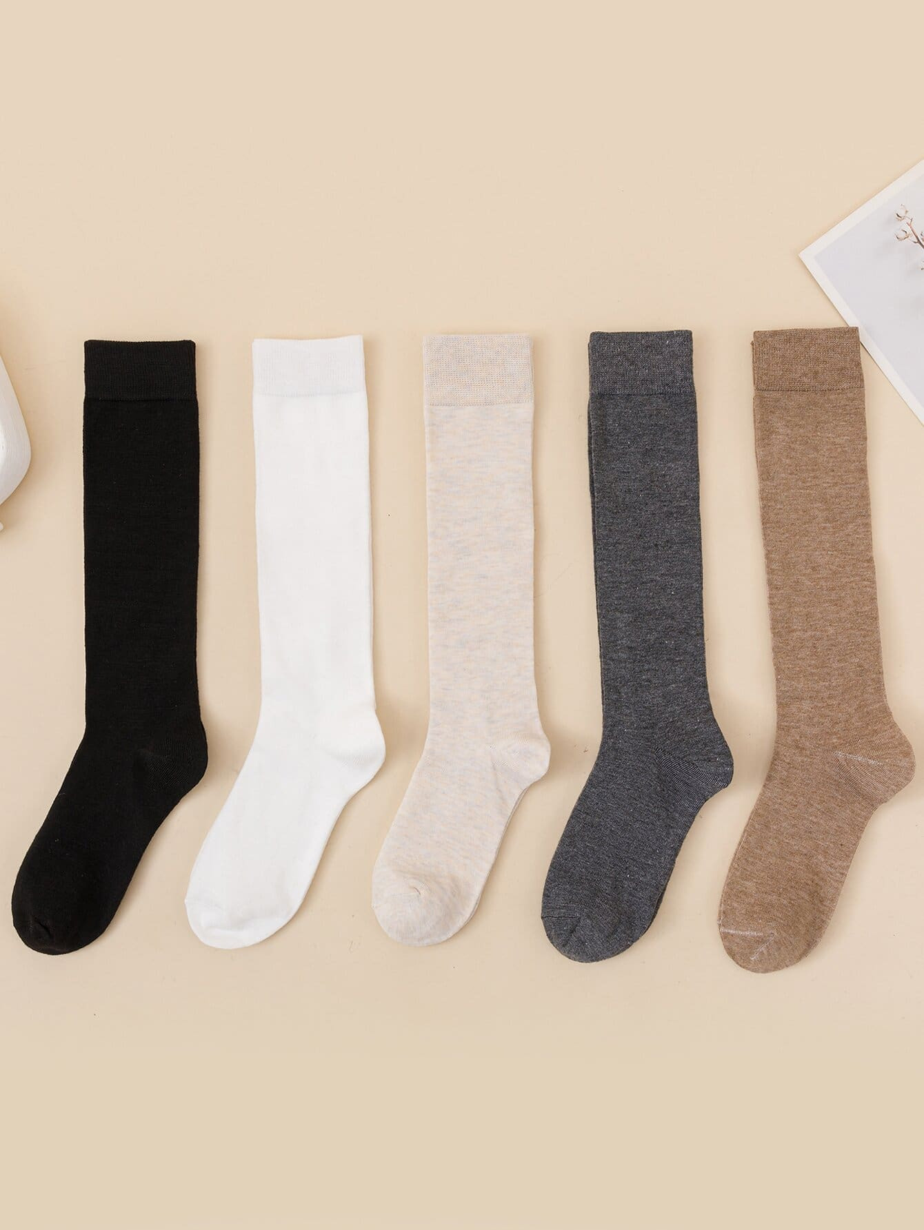 5pairs Simple Over The Calf Socks
   
      SKU: si2112013313541519
          (500+ Reviews)    U... | SHEIN