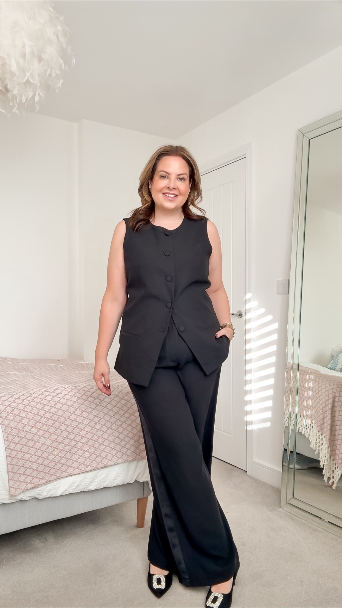 Tuxedo outfit, co-ord, festive outfit, party outfit, Christmas party outfit, black outfit, black co-ord 

#LTKpartywear #LTKfestive #LTKmidsize