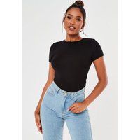 Black Crew Neck T Shirt | Missguided (US & CA)