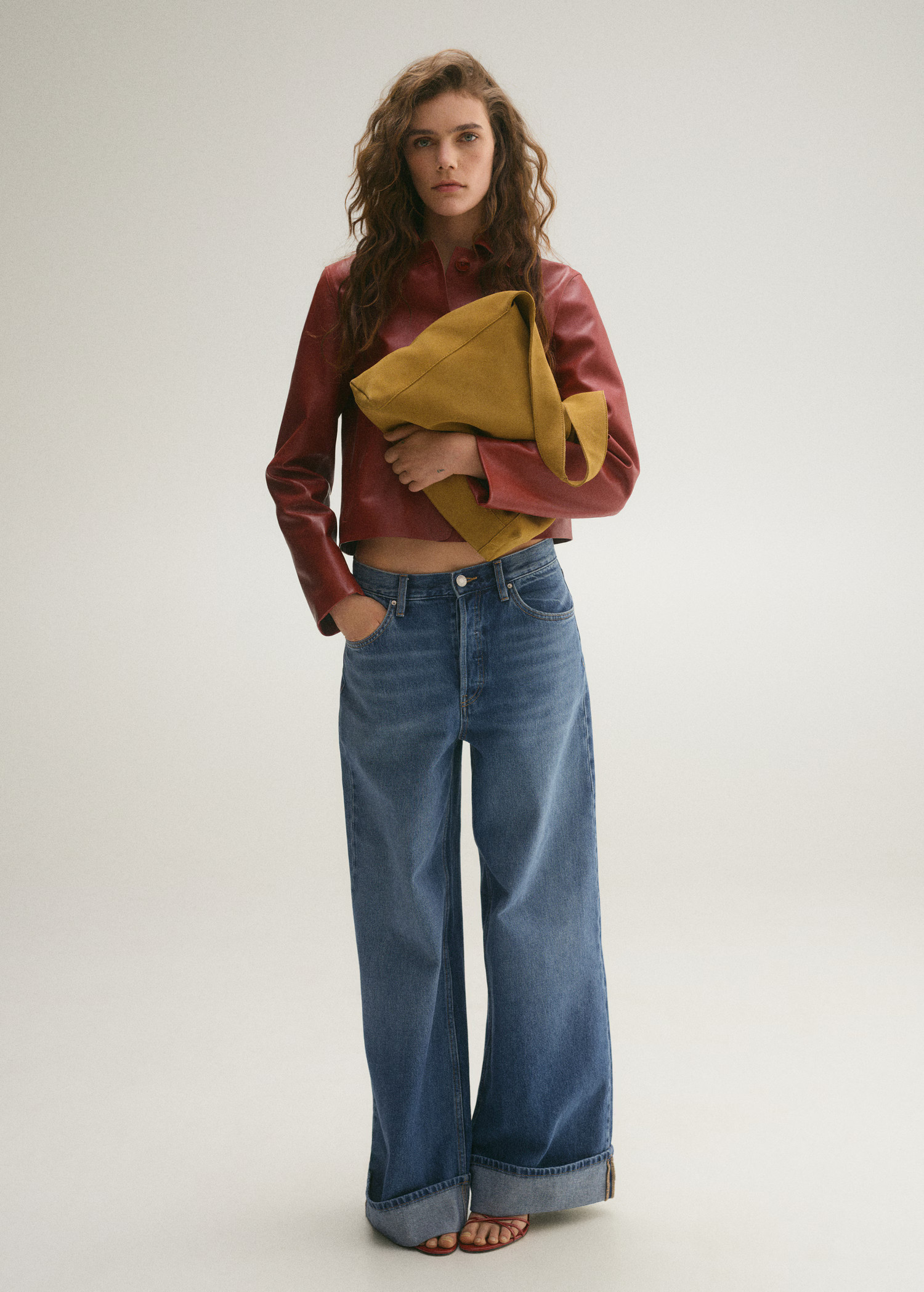 Wideleg jeans with turned-up hem - Women | MANGO United Kingdom | MANGO (UK)