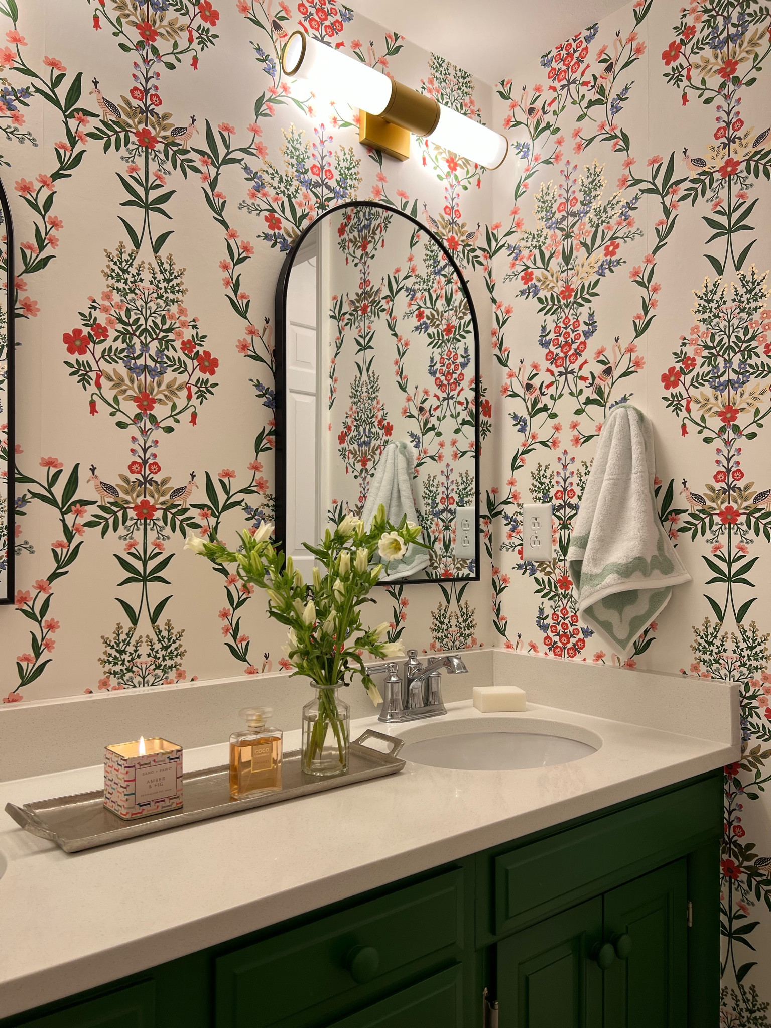 Colorful bathroom design

#LTKFindsUnder50 #LTKHome #LTKFindsUnder100