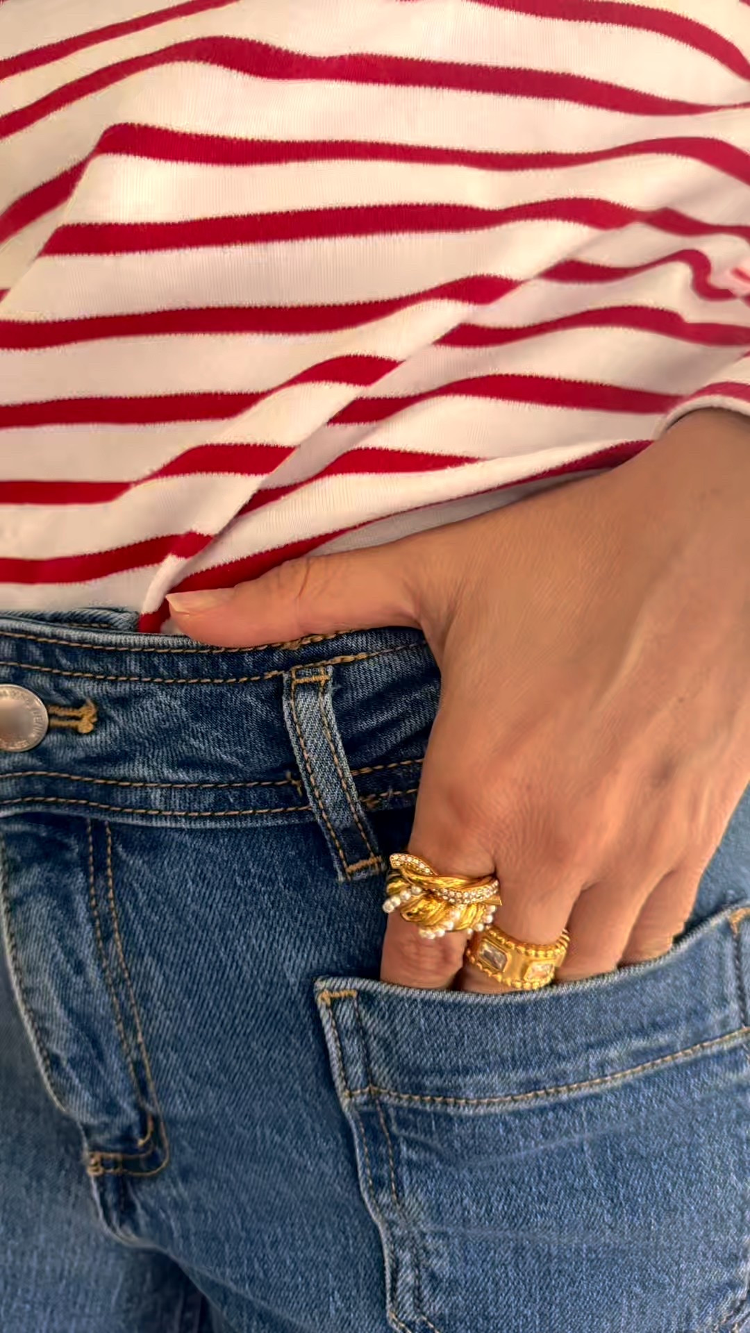 I treat September like January—fresh start, clean lines, simple outfits.


#LTKStyleTip #LTKOver40 #LTKSaleAlert