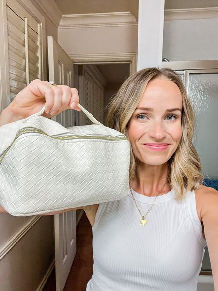 This is the best travel toiletry kit EVER. It fits more stuff than you could ever image and takes up LESS space in your suitcase. ORDER this and thank me later. #amazonfinds #travel #ltktravel

#LTKbeauty