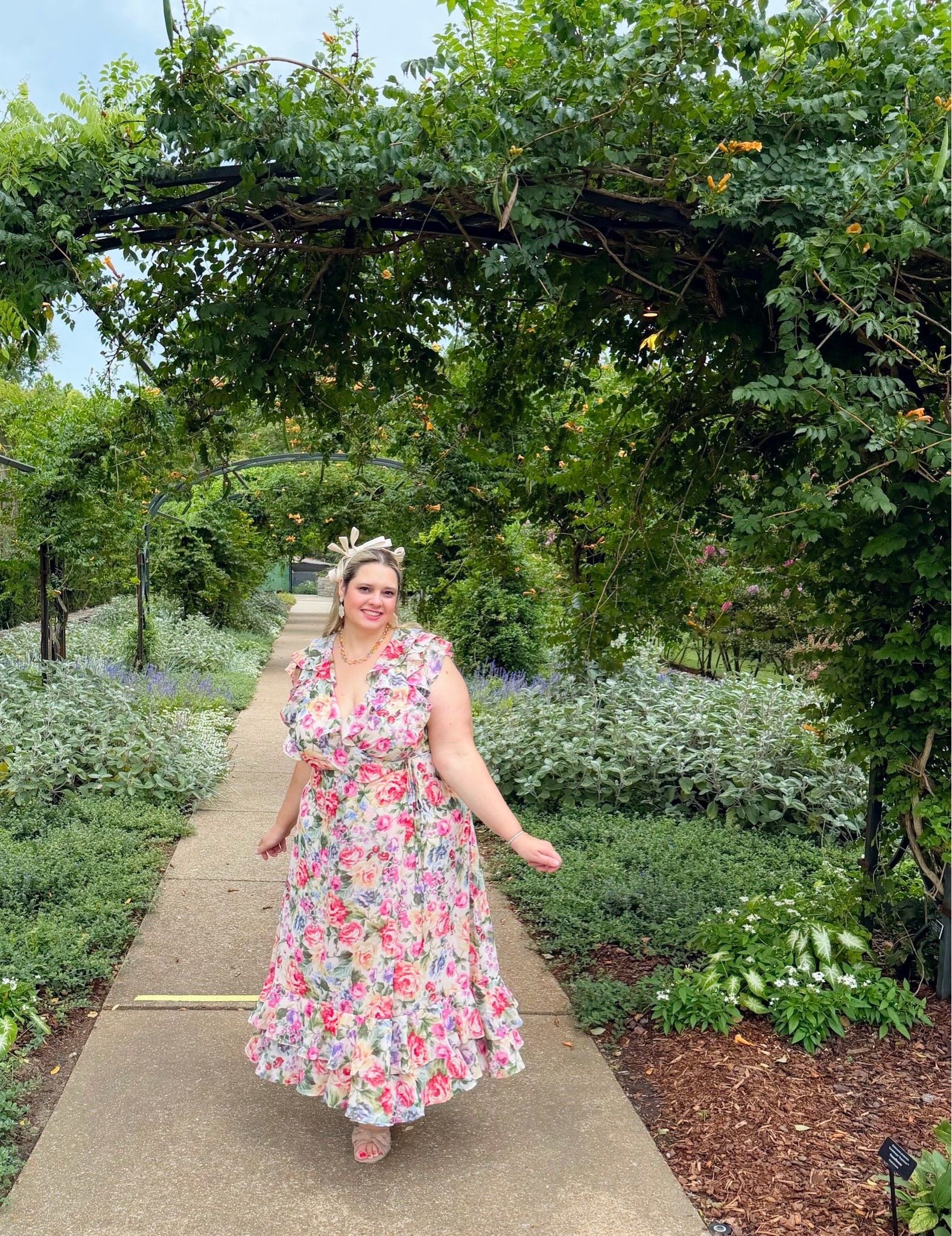 The perfect look for an afternoon in the gardens.

#LTKPlusSize #LTKootd #LTKOver40