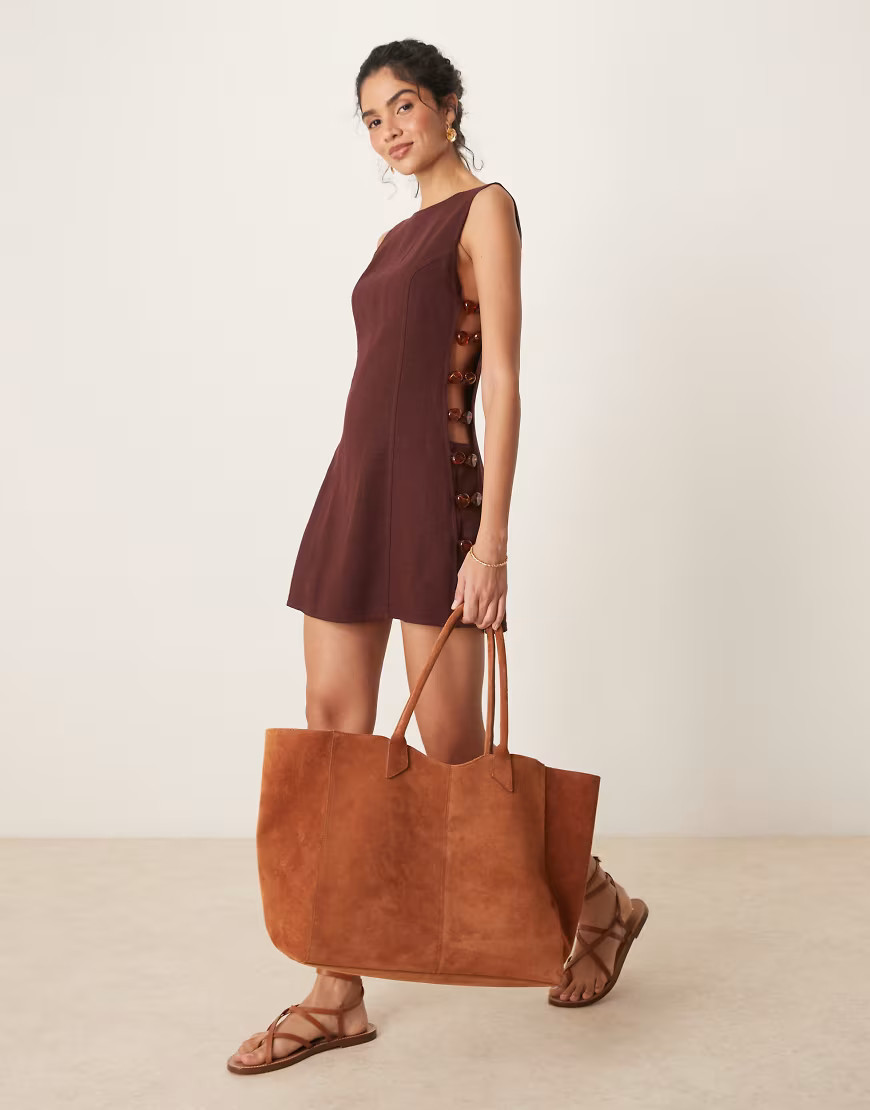 VRG GRL tia linen mini dress with bead detailing in burgundy-Red | ASOS (Global)
