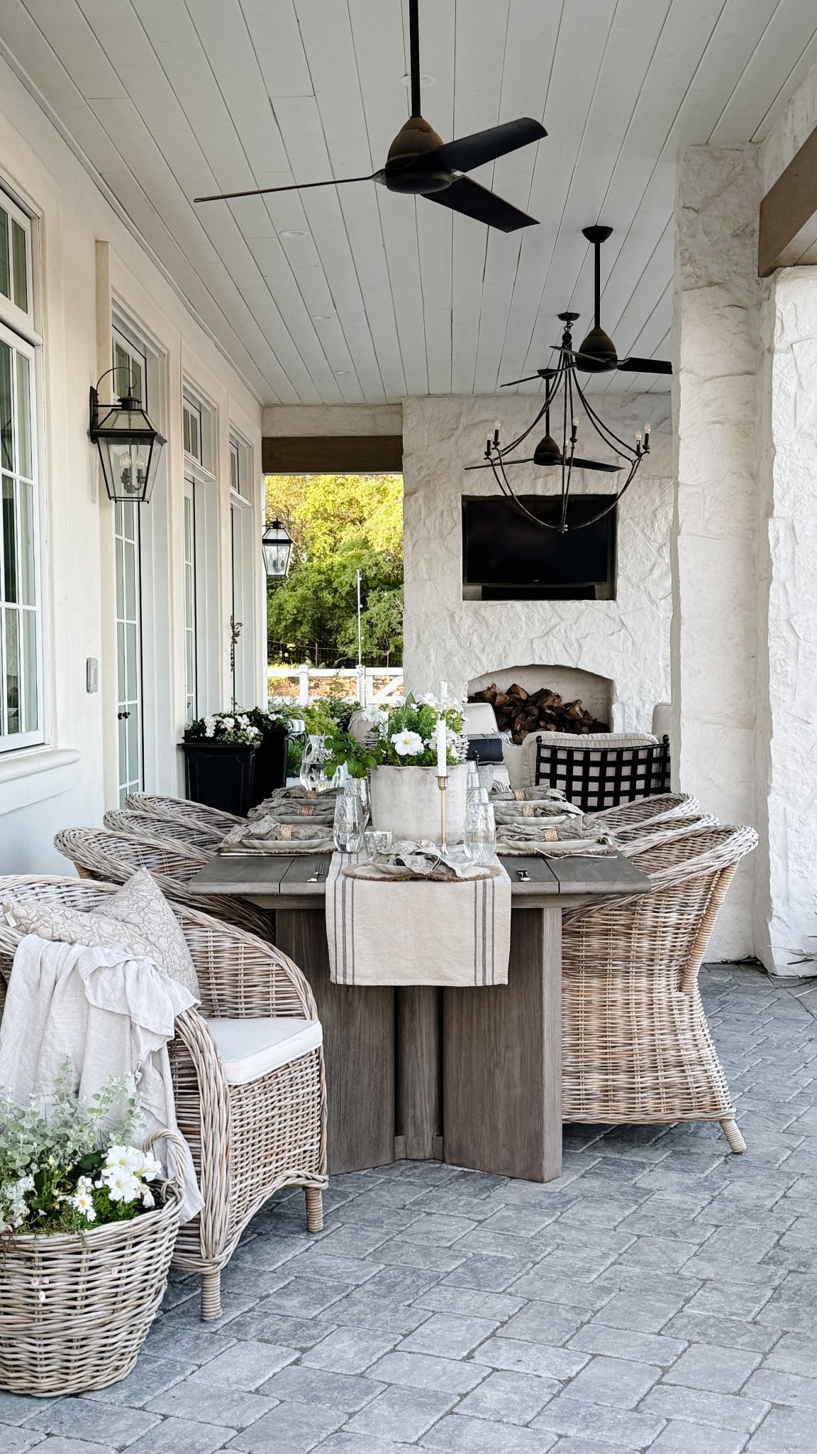 We just refreshed our outdoor dining space with this stunning #gifted teak table from @kathykuohome!  At 110” long, we are easily able to fit 8-10 people!  And teak is my go to material for outdoor furniture because it lasts!  This table is the perfect mix of traditional style with a modern flair!   Timeless!


#liketkit #ltkhome @shop.ltk #ad
#kathykuohome #lovewhereyoulive

#LTKFamily #LTKHome