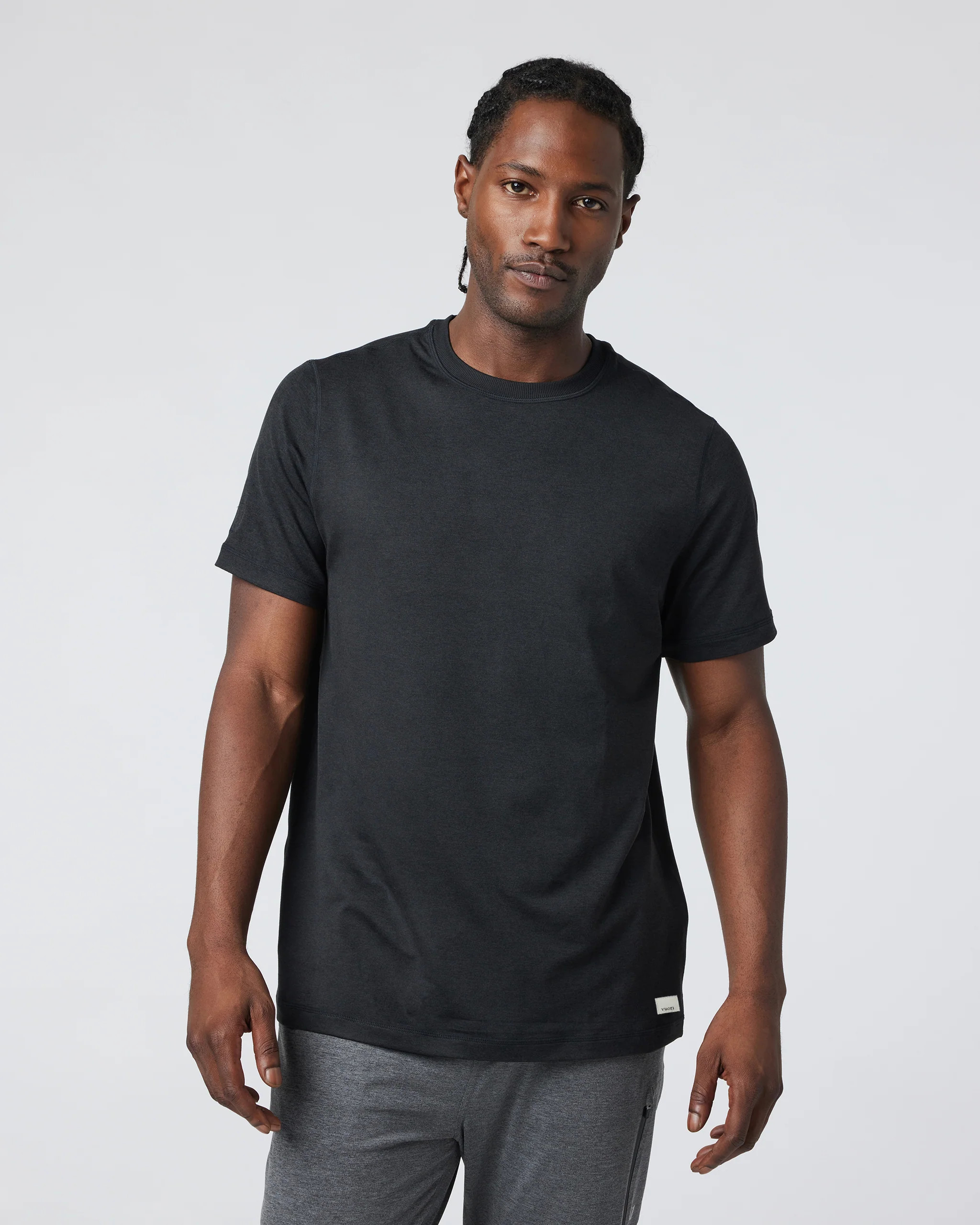 Short Sleeve Ponto Performance Tee | Black Heather | Vuori | Vuori Clothing (US & Canada)