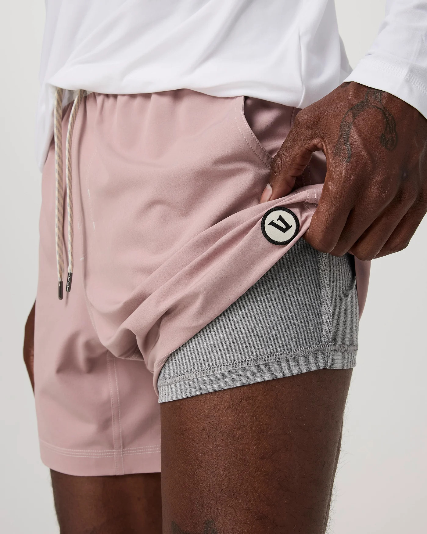 Kore Short Lined 5" – Men's Mauve Athletic Fit Shorts – Shorts – Vuori | Vuori Clothing (US & Canada)