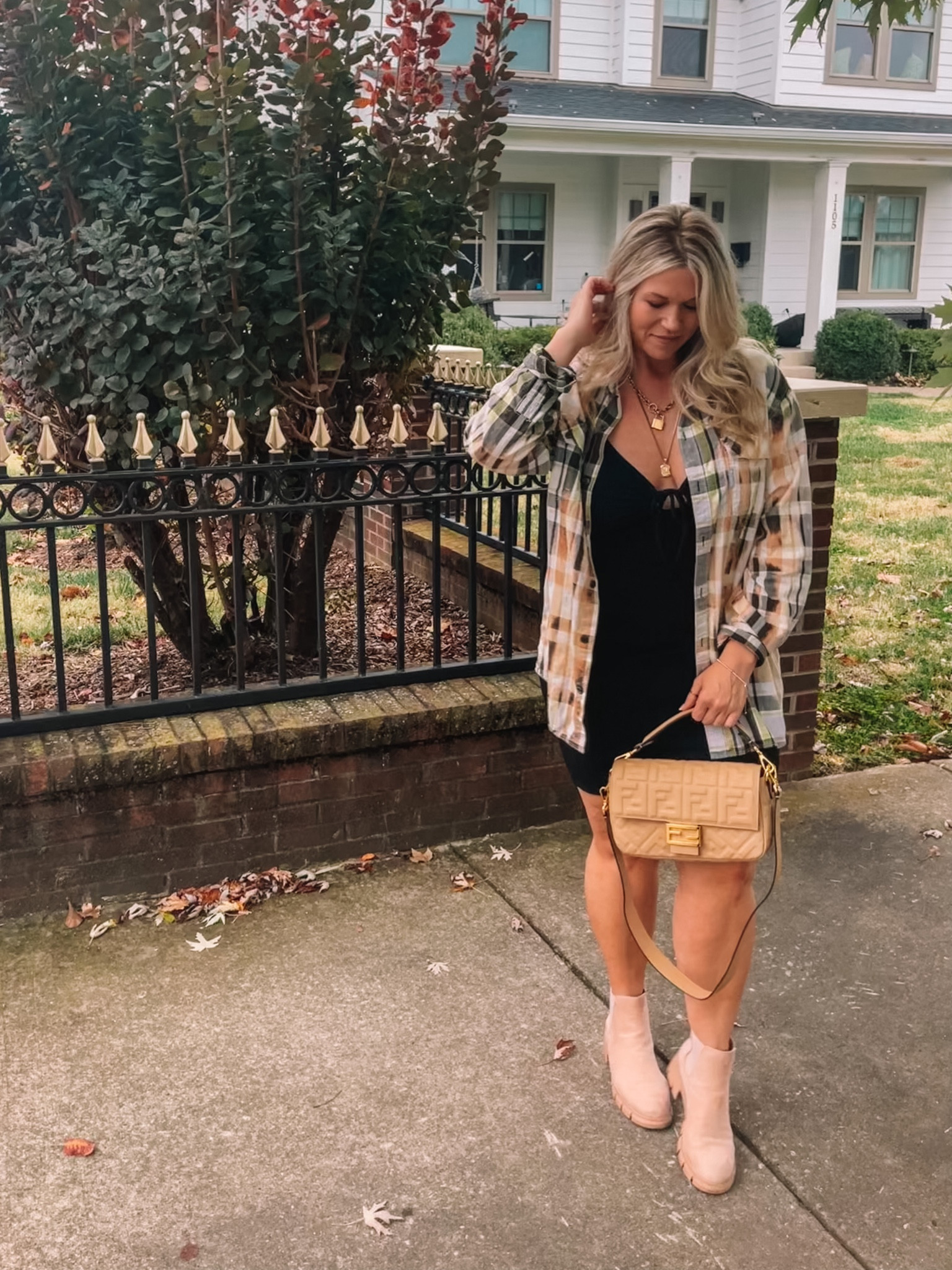 Obsessed with this super cozy flannel from Franklin Flannels! 