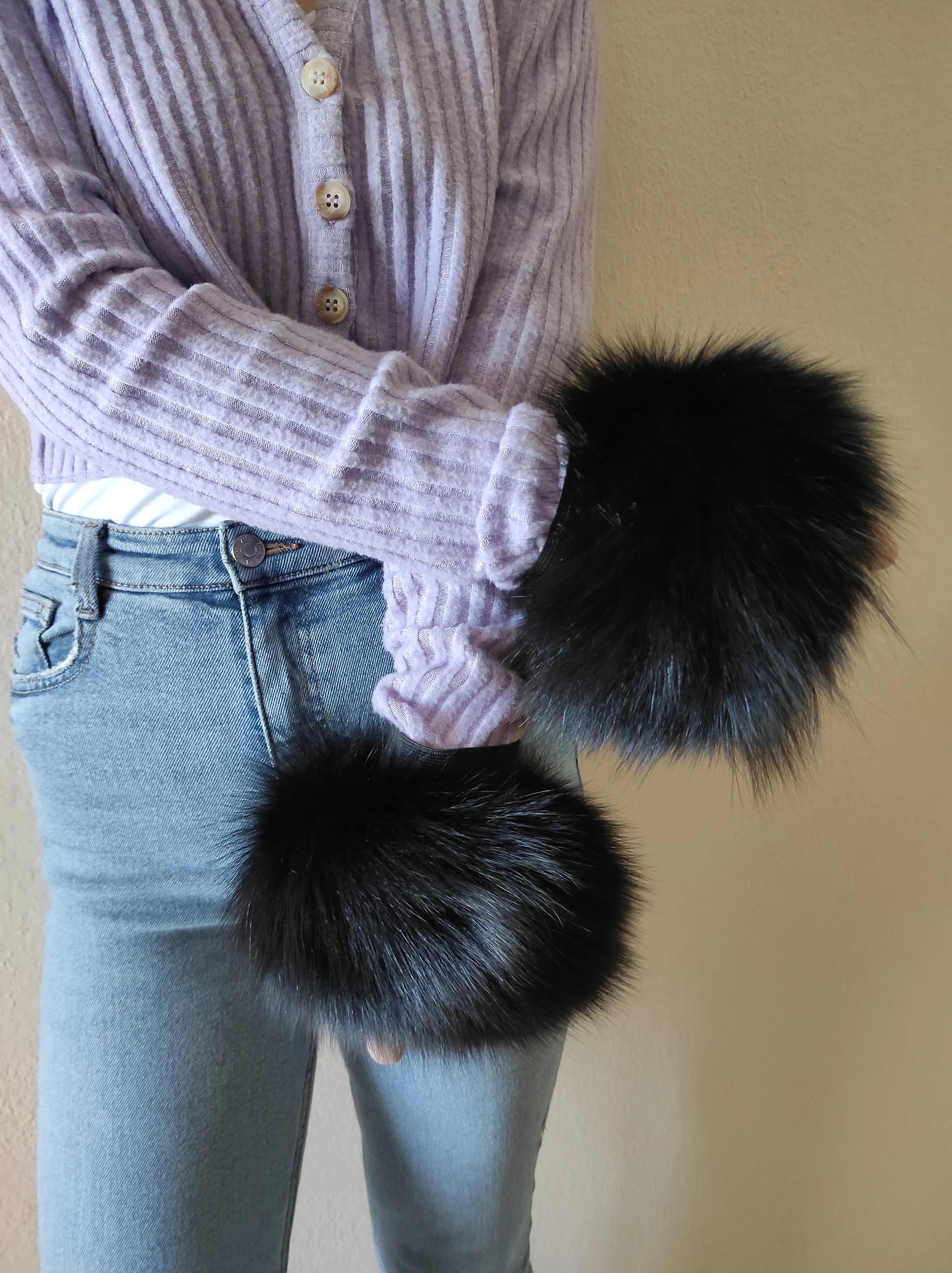 Fur Cuffs, Fur Cuffs for Wrists, Fox Fur Cuffs - Etsy | Etsy (US)