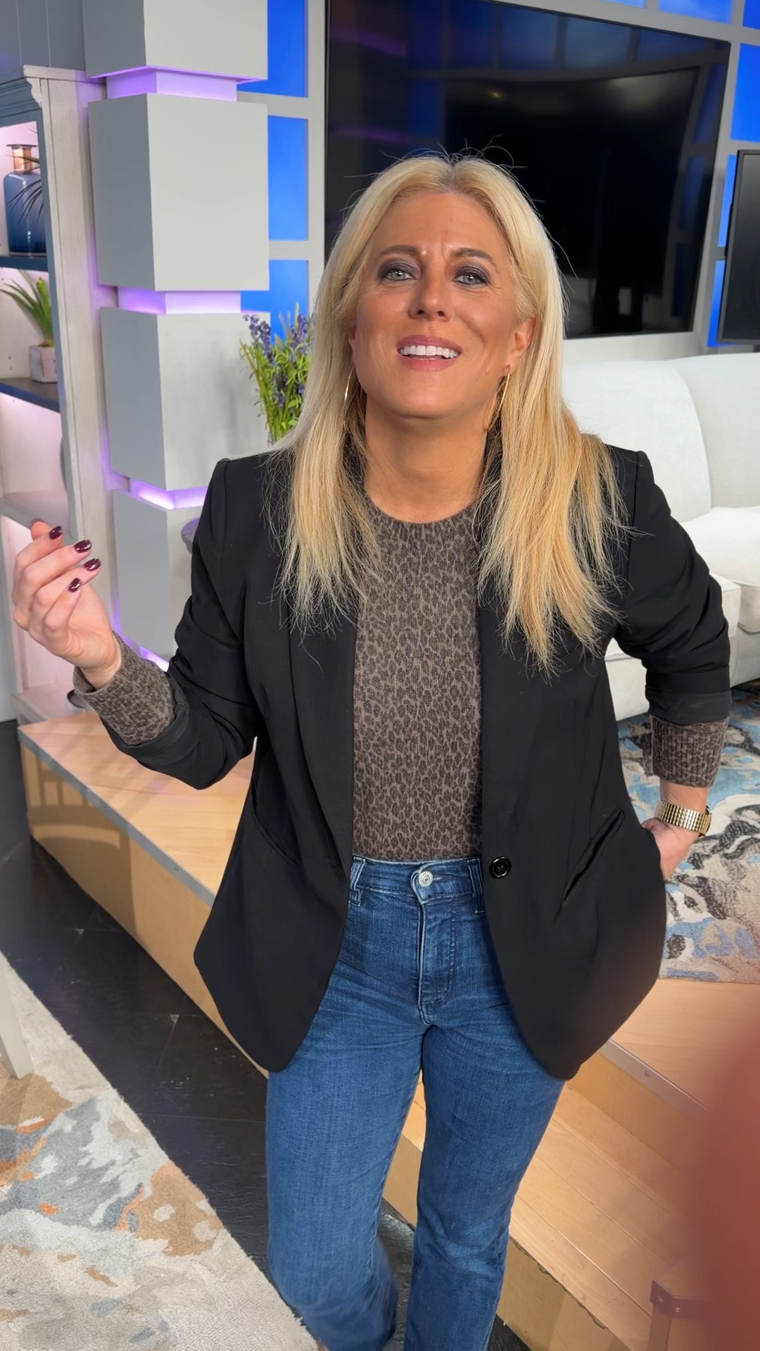 Monday outfit of the day!

#LTKootd