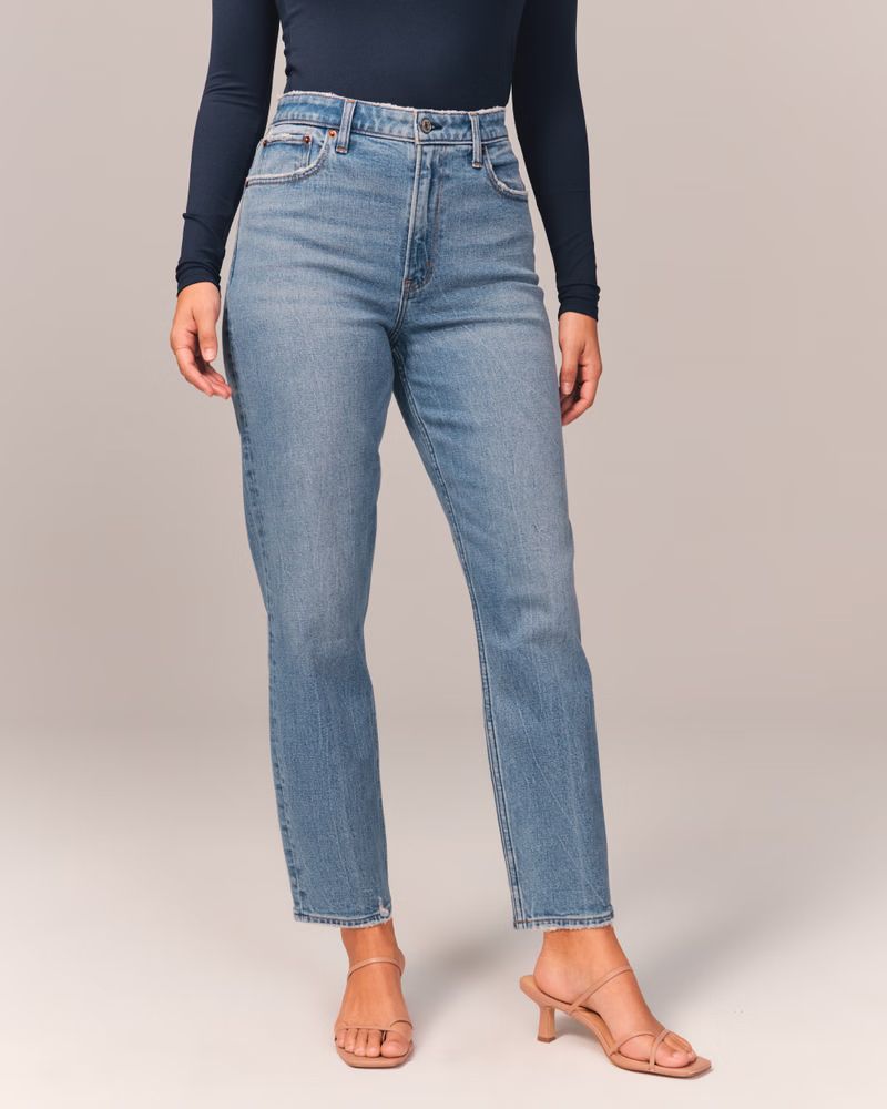 Curve Love High Rise Mom Jean | Abercrombie & Fitch (US)