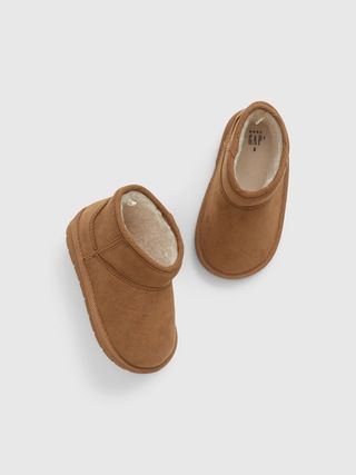 Toddler Cozy Ankle Boots | Gap (US)