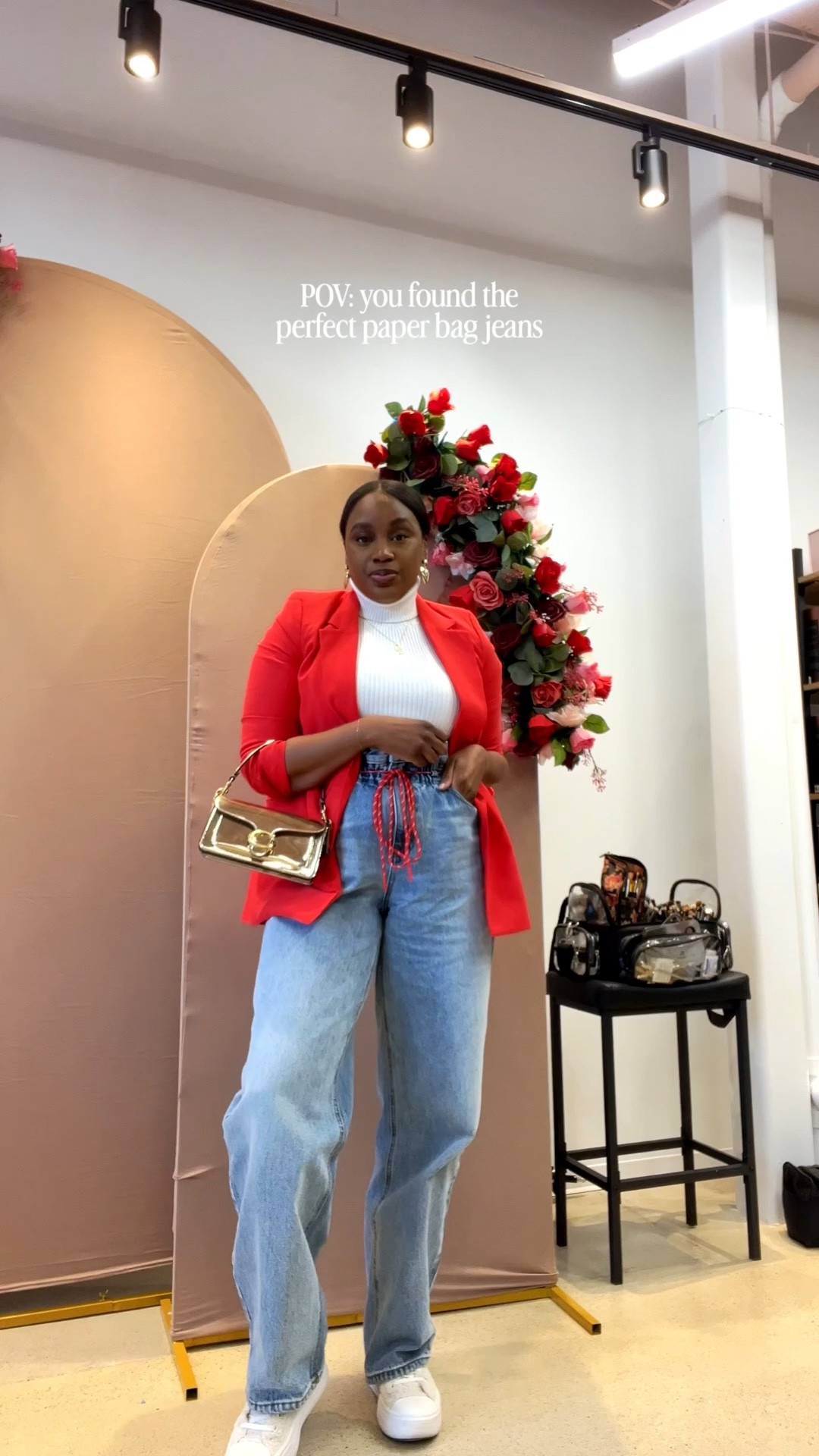 POV: you found the perfect paper bag jeans 🤍

You know when a pair of jeans instantly makes getting dressed easier? That’s these. 😍


#LTKdayinmylife #LTKootd