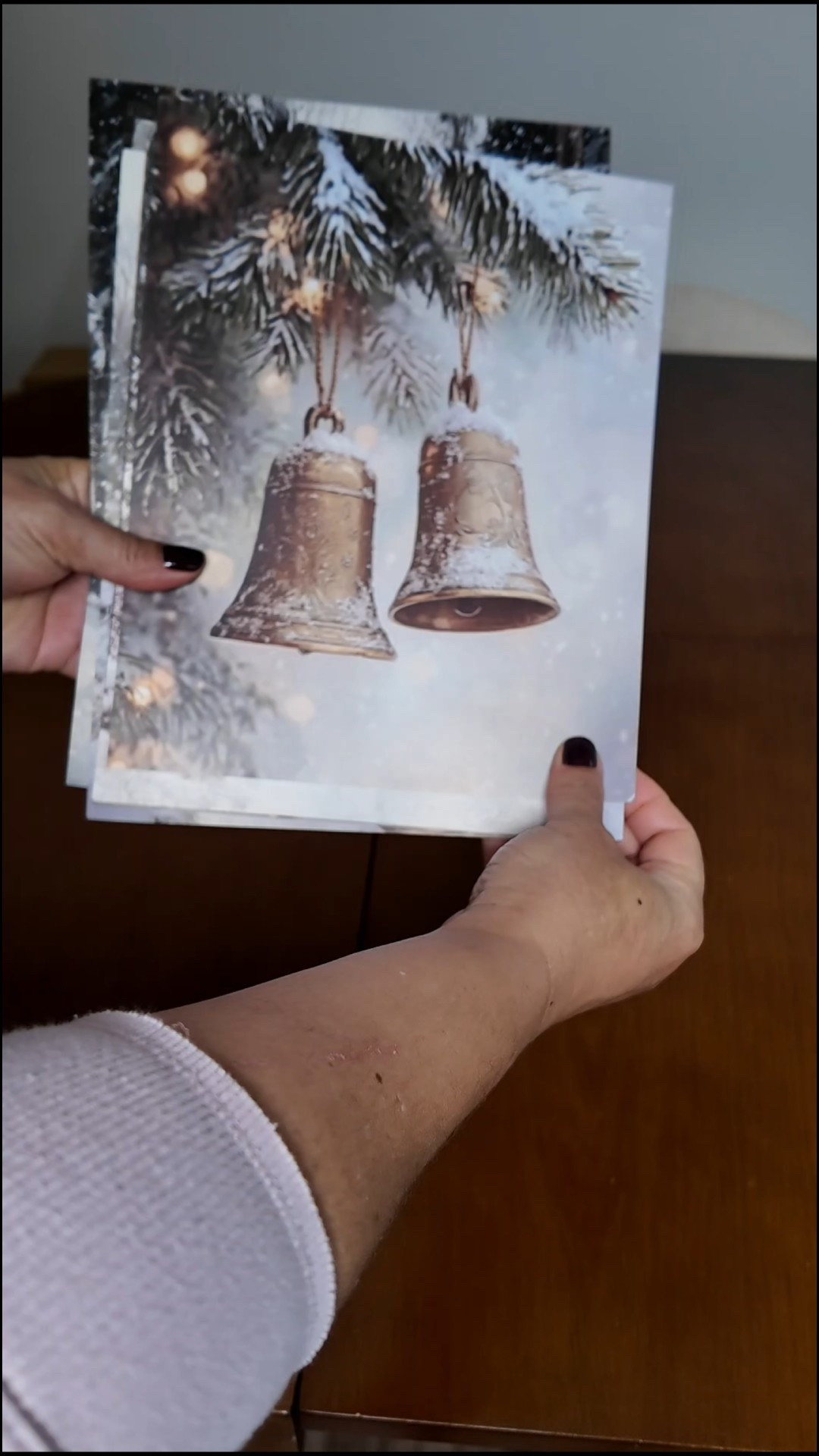 Add a cozy Christmas touch to your wall with this set of Christmas prints 🤎

#LTKSeasonal #LTKActive #LTKHome