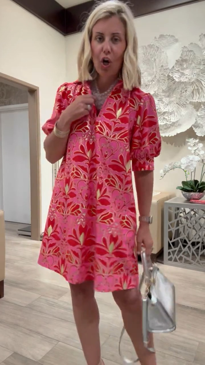 Goodness I forgot how much I love Jude Connally dresses! I’m wearing an XS here and this dress is everything!!

#LTKmomlife #LTKOver40 #LTKdayinmylife