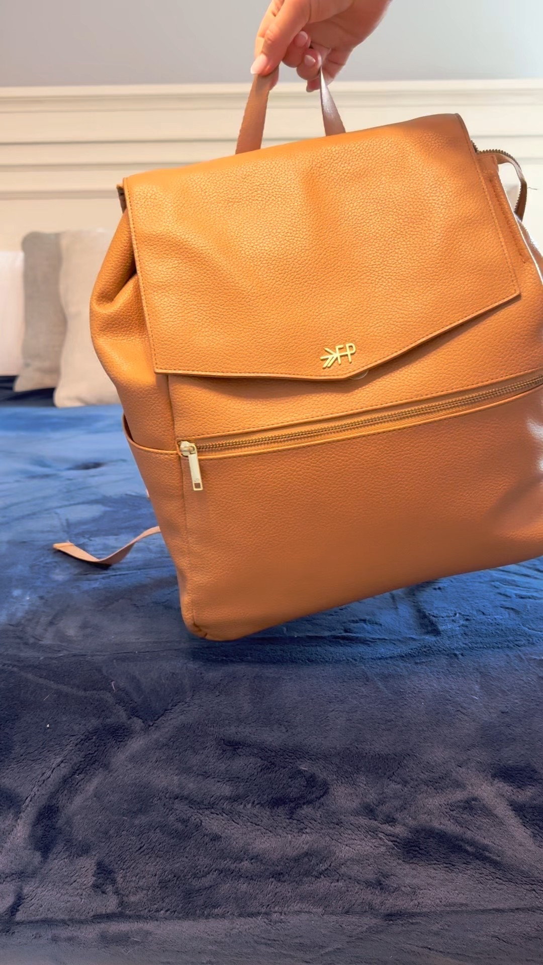 This diaper bag carries everything without looking like a diaper bag. Stylish, spacious, and mom-proof.

#MomBag #LTKMomLife #BabyEssentials #DiaperBagStyle #OnTheGoMom

#LTKBaby #LTKHoliday #LTKmomlife