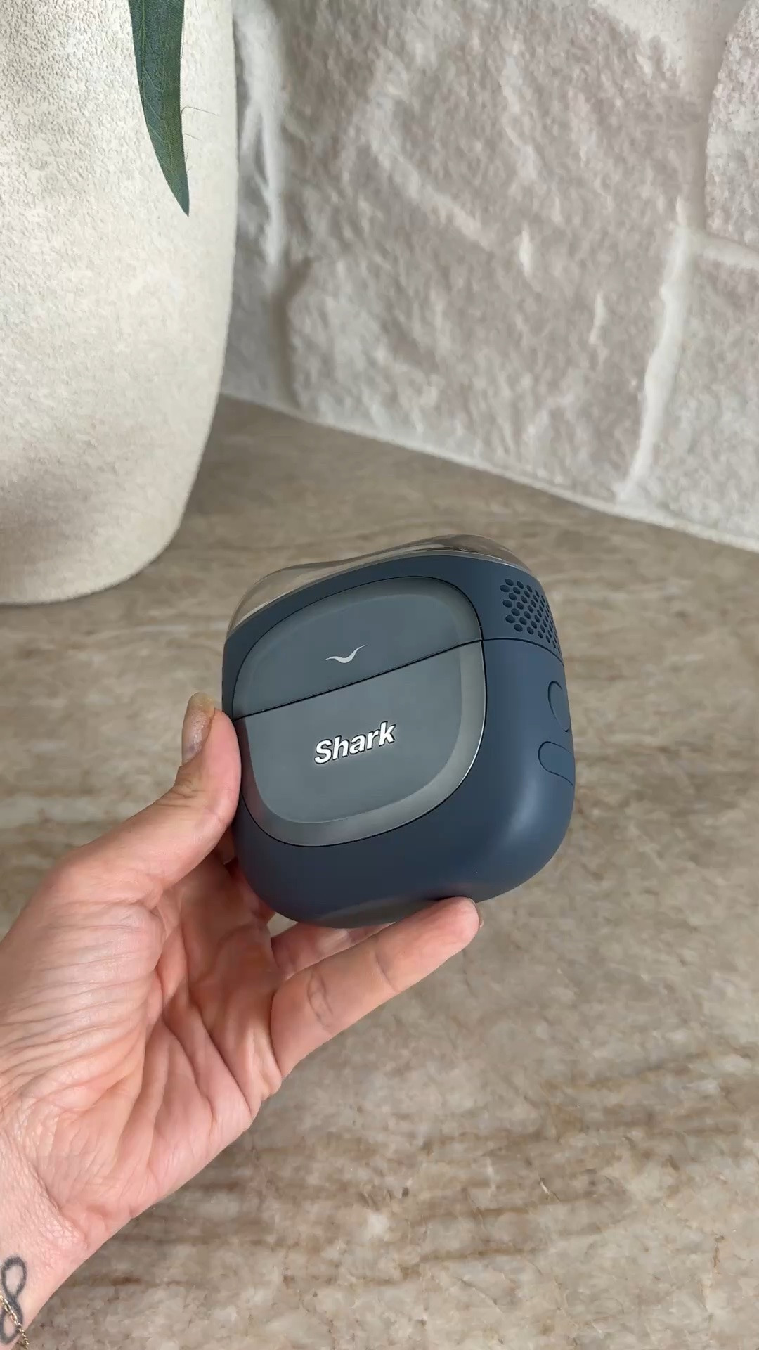 @shark DePuff device on sale now // great for heat & cold compression. Love using this on sore muscles!

Recovery 
Muscle soreness