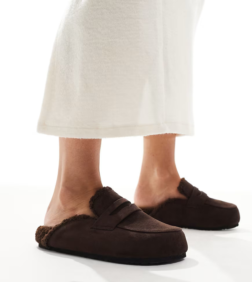 SEQWL Wide Fit Soda faux fur lined mules in chocolate-Brown | ASOS (Global)
