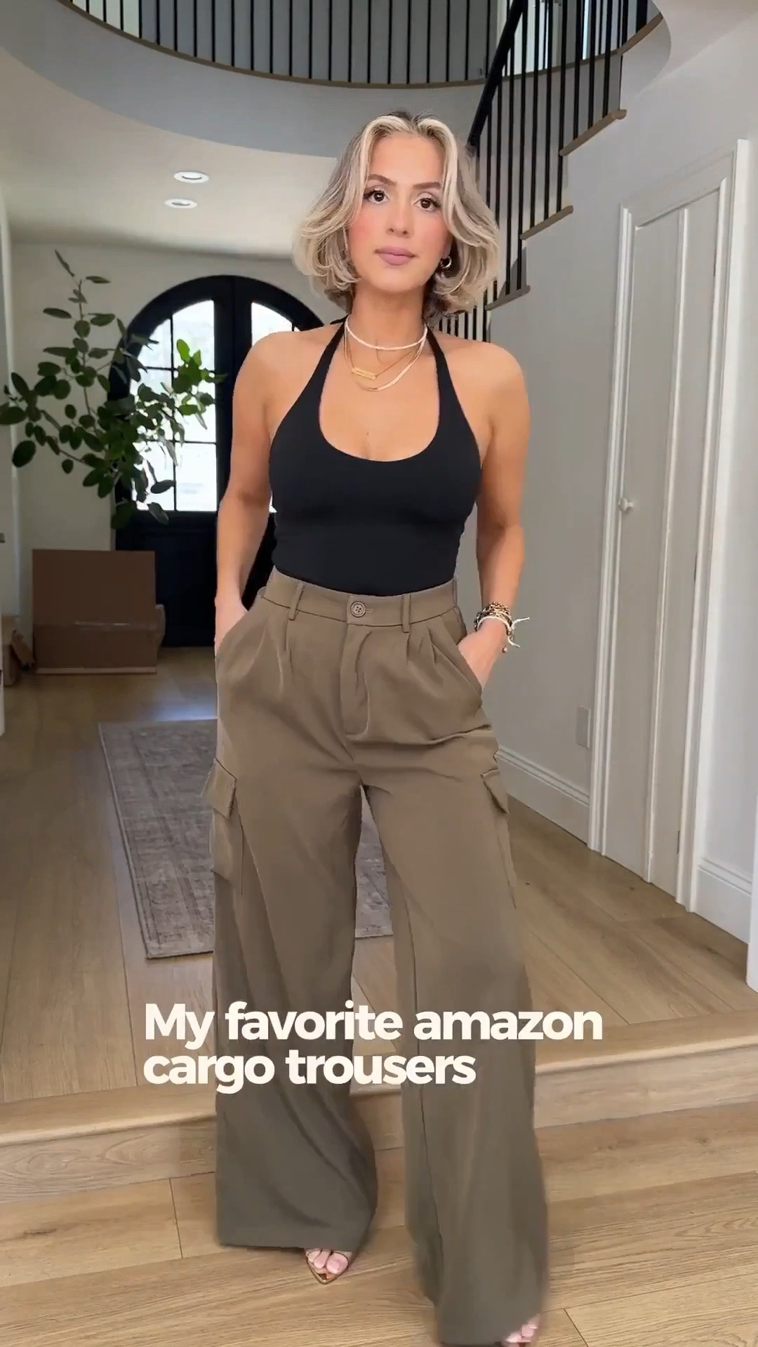 my favorite Amazon trousers with cargo pockets! I’m wearing a size small 💫👌🏼