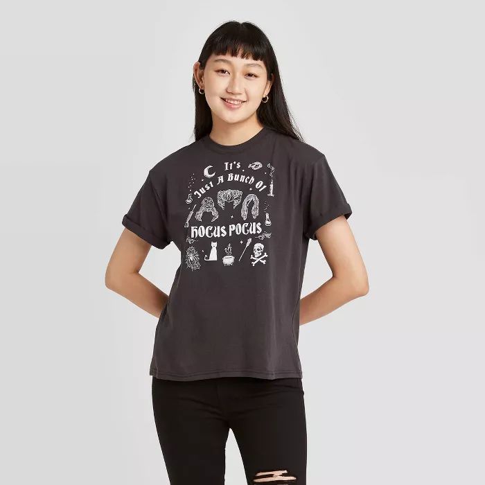Women's Disney Hocus Pocus Halloween Short Sleeve Graphic T-Shirt - Black | Target