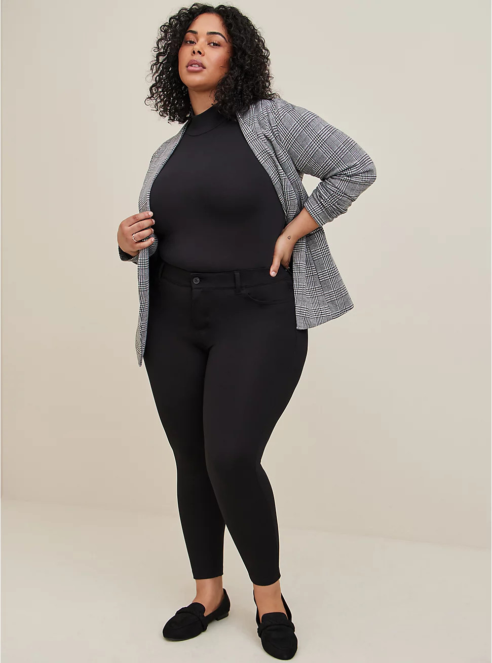 Bombshell Skinny Studio Luxe Ponte High-Rise Pant | Torrid (US & Canada)
