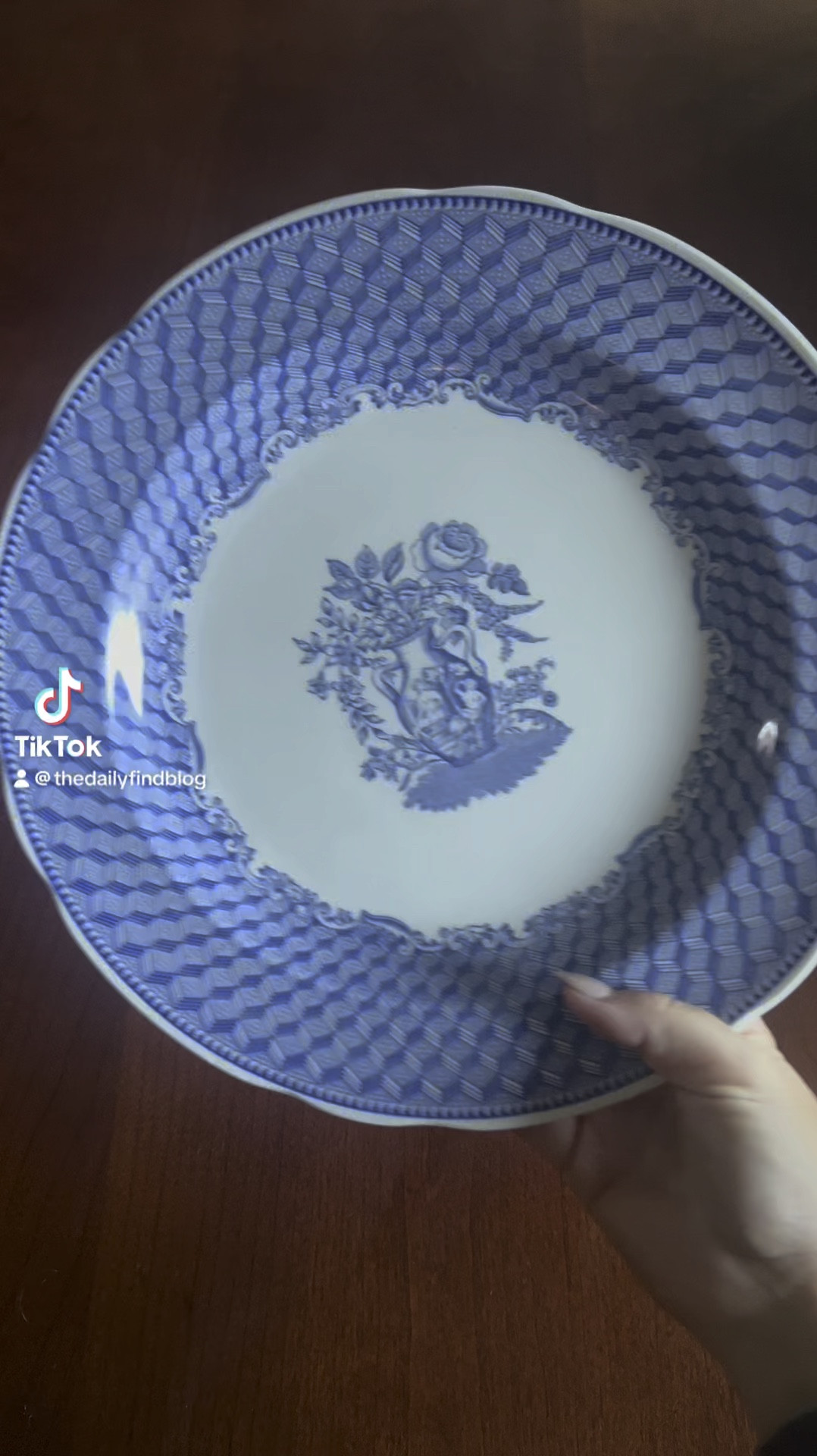 Best way to hang plates! 

#LTKHome #LTKFamily