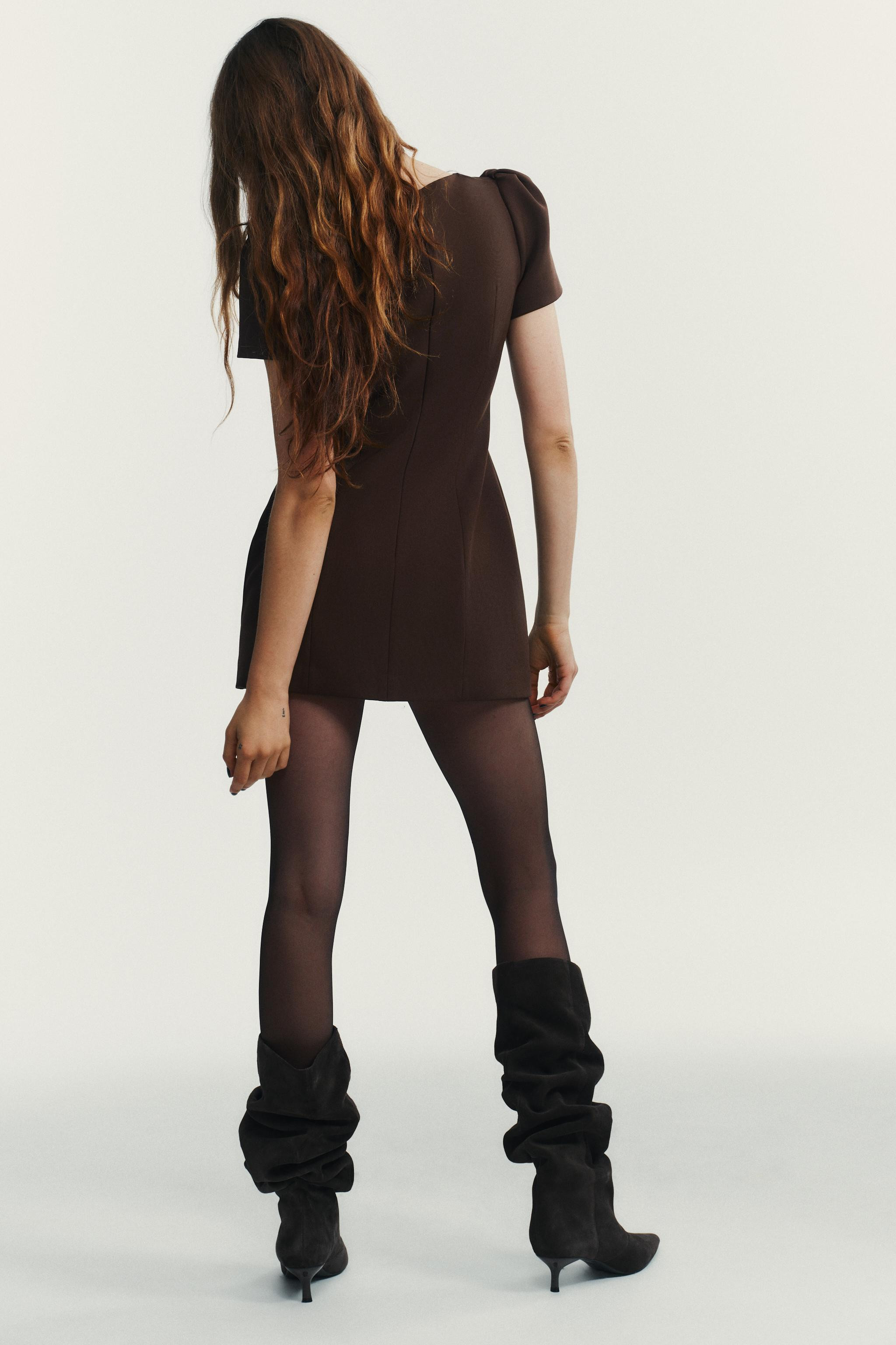 SHORT DRESS WITH PLEATS AND POCKETS | Zara UK