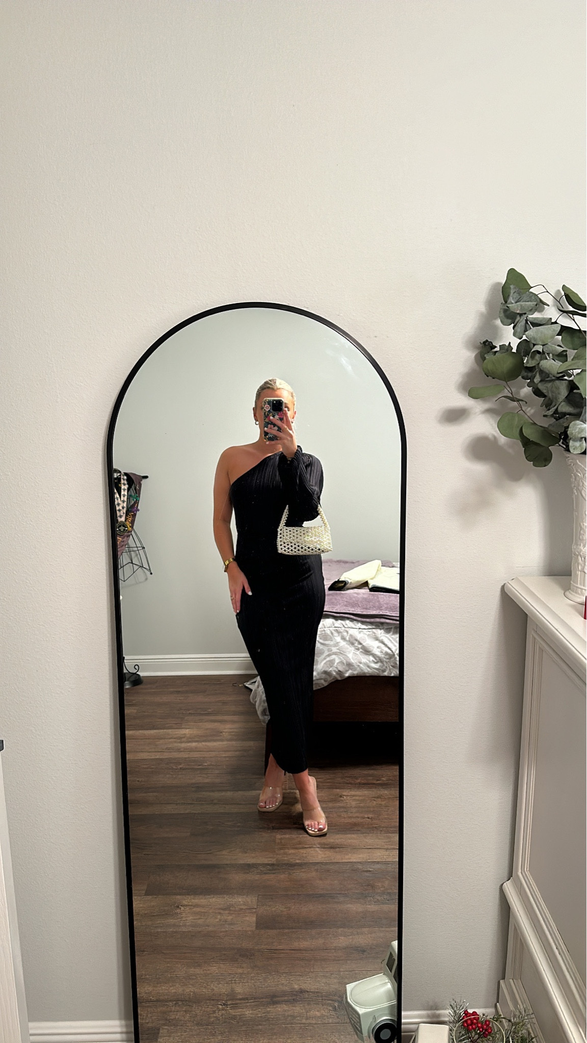 Black wedding guest dress🖤#LTKMostLoved

#LTKbeauty #LTKwedding