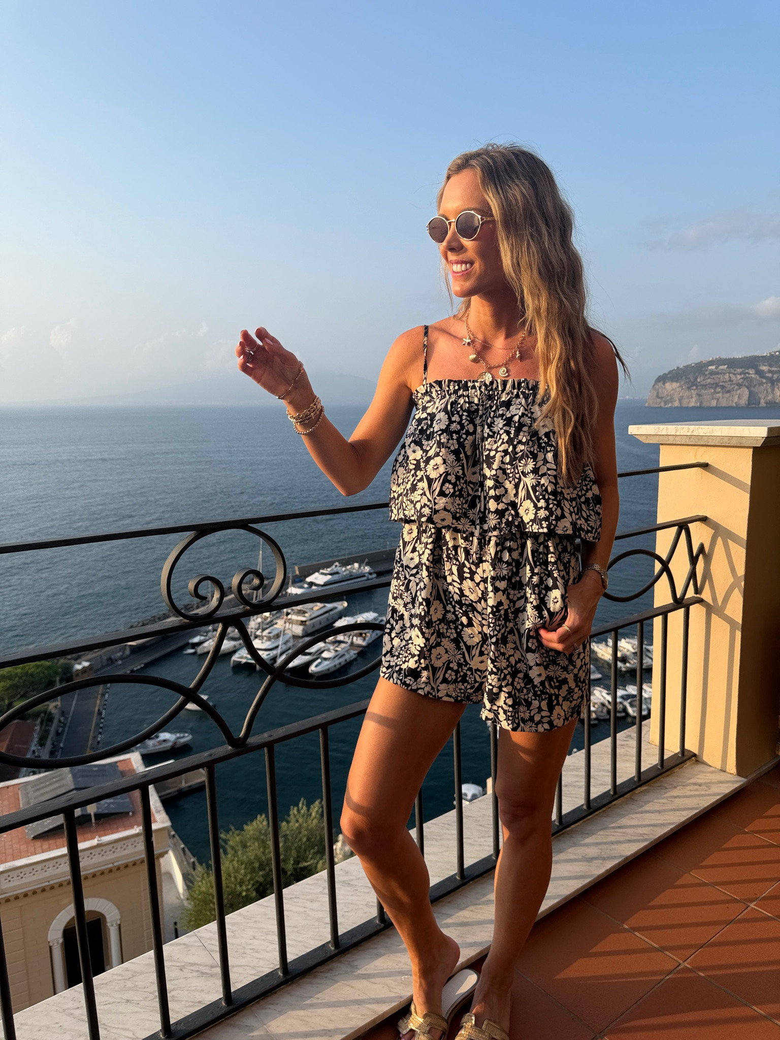 Obsessed with this romper🖤🤍

#LTKdayinmylife #LTKgrwm #LTKootd