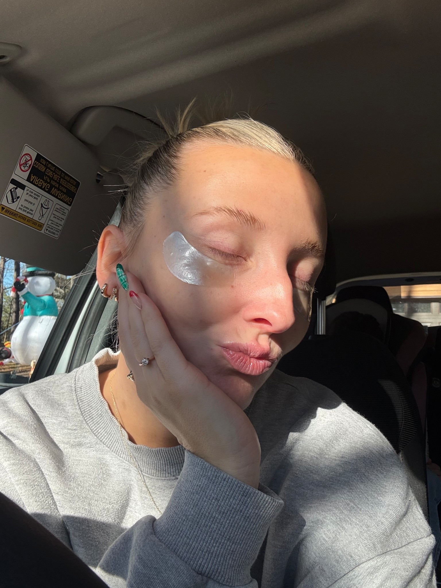 Glowy under eye patches 🌟 2 options for 2 price ranges 

#LTKgrwm #LTKmorningroutine #LTKselfcare