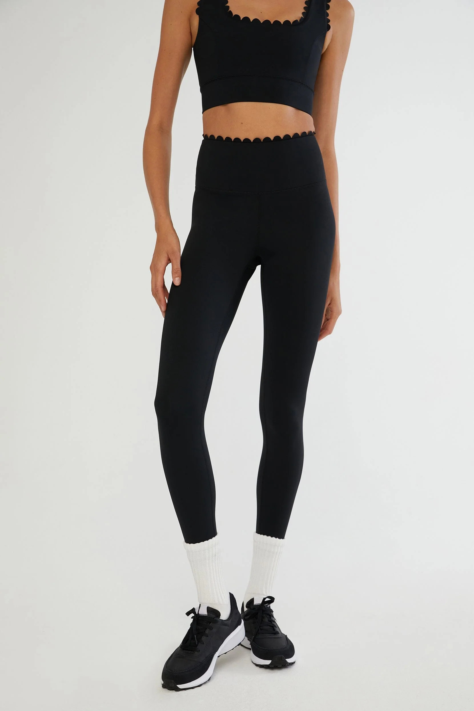 Scallop Legging | IVL COLLECTIVE