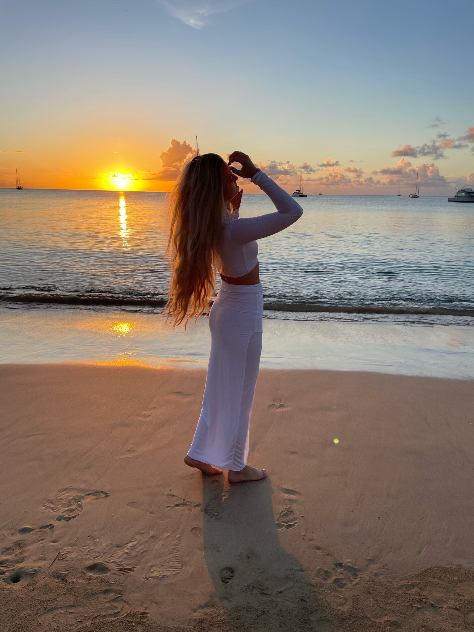 Linking my favorite hair products that I’ve been using for years!! 
The newest addition to my hair stuff is the L’Oréal spray and I’m obsessed! 

#LTKeurope #LTKunder50 #LTKbeauty