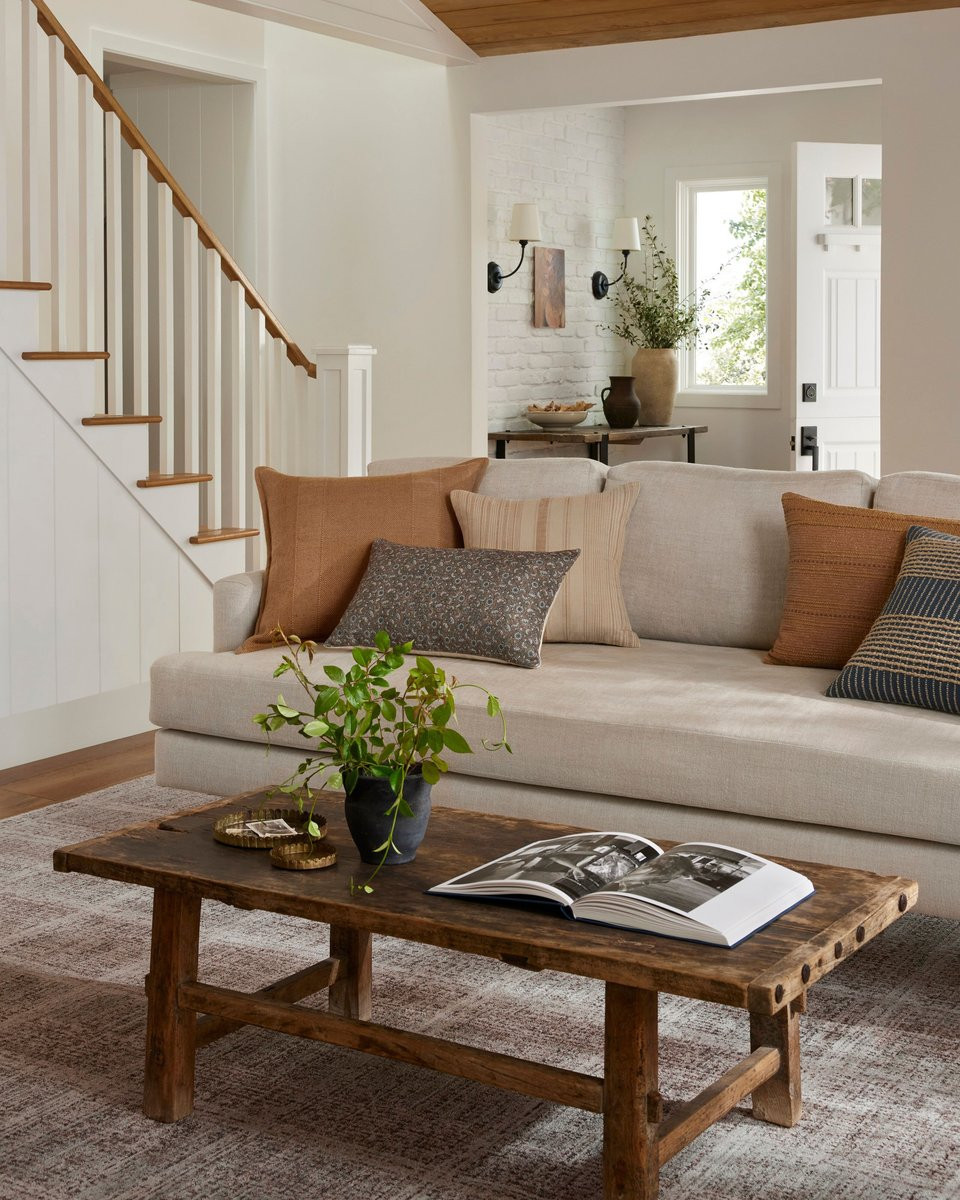 Ember - EMB-10 Area Rug | Rugs Direct