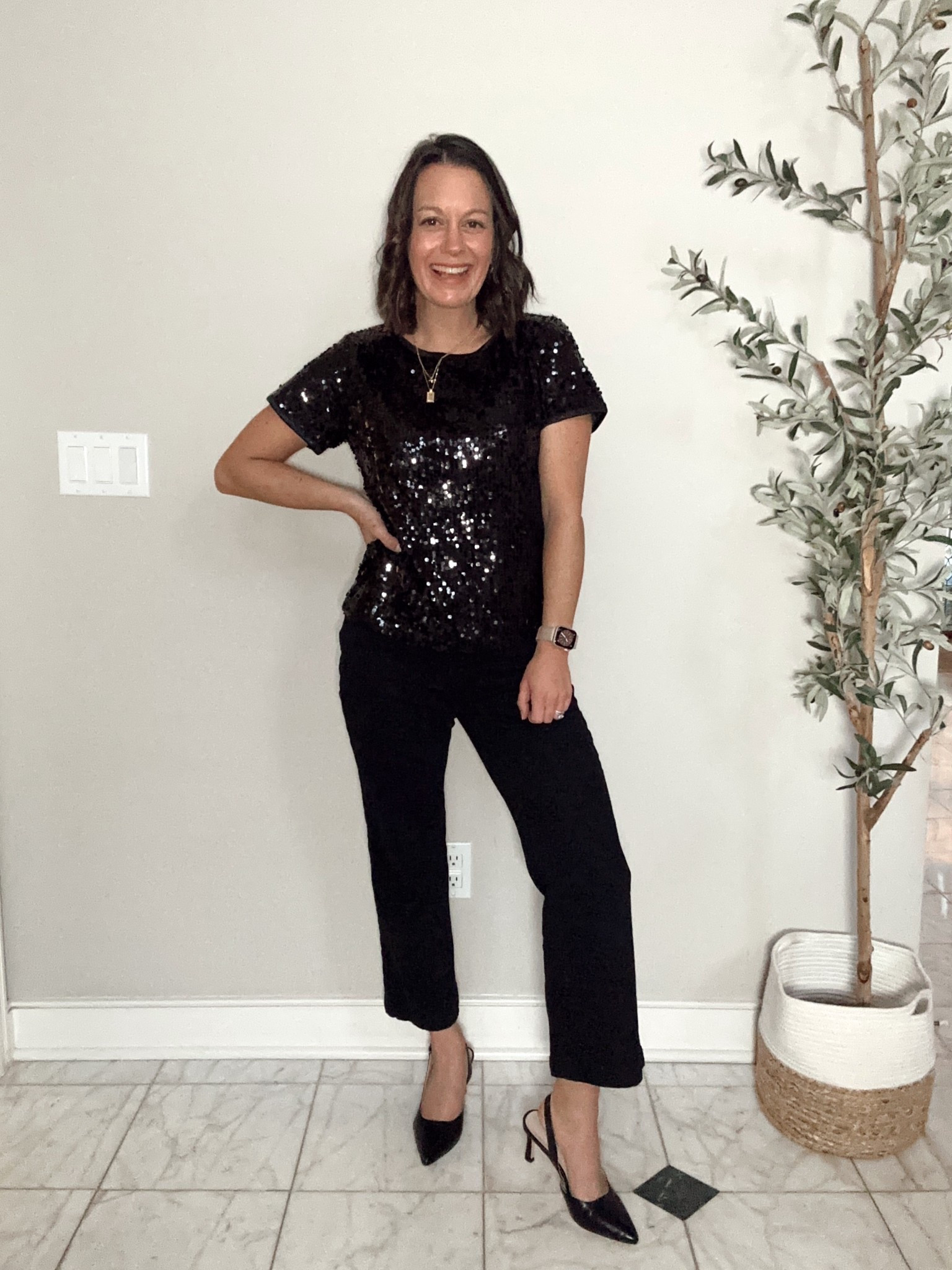 New Year’e Eve outfit idea! Sequin top runs true to size, black jeans run true to size - I’m in the short version!



#LTKPetite #LTKOver40 #LTKHoliday