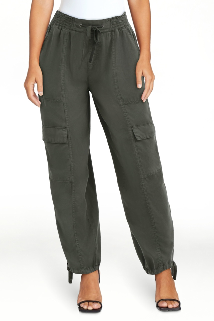 Time and Tru Women's High Rise Jogger Pants, 28" Inseam, Sizes XS-XXXL | Walmart (US)