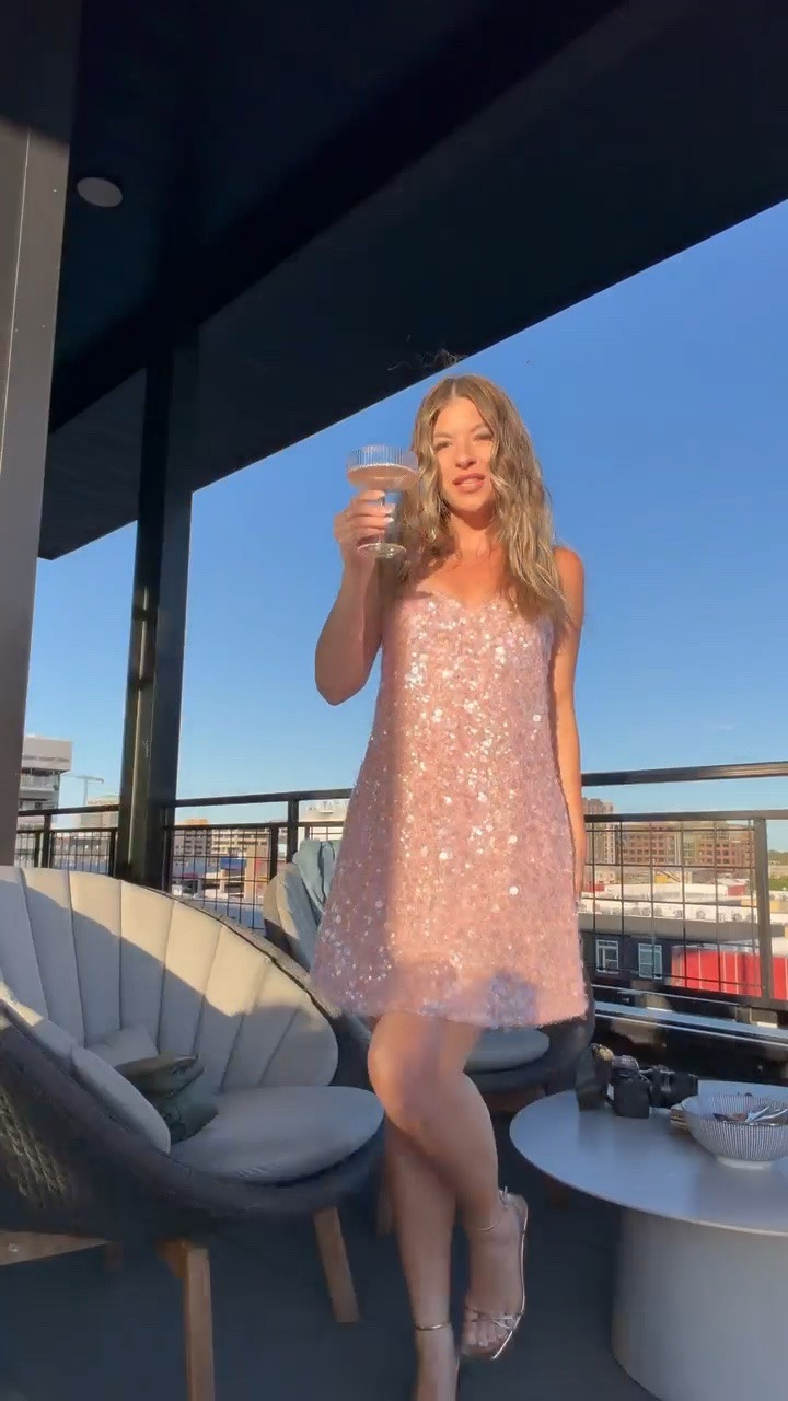 mini pink cocktail party special occasion dress

Divi code: emerson15

wearing my usual size s 

Cocktail
Special occasion 
Metallic 
Formal event  
Wedding guest

#LTKgrwm #LTKSeasonal #LTKWedding