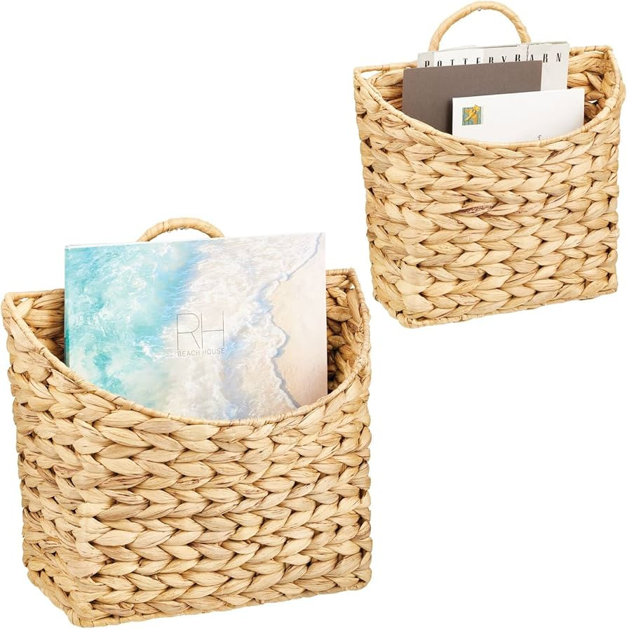 mDesign Arrow Woven Hyacinth Hanging Wall Mount Storage Organizer Basket - Rustic Hangable Mounte... | Amazon (US)