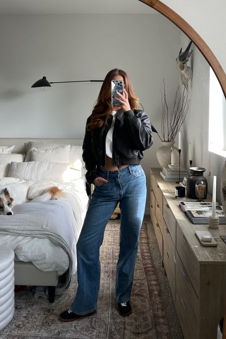 Medium wash, wearing size 28 in the 90s relaxed fit Abercrombie jeans — everything else is from ZARA, links on IG 

#LTKFind #LTKSale