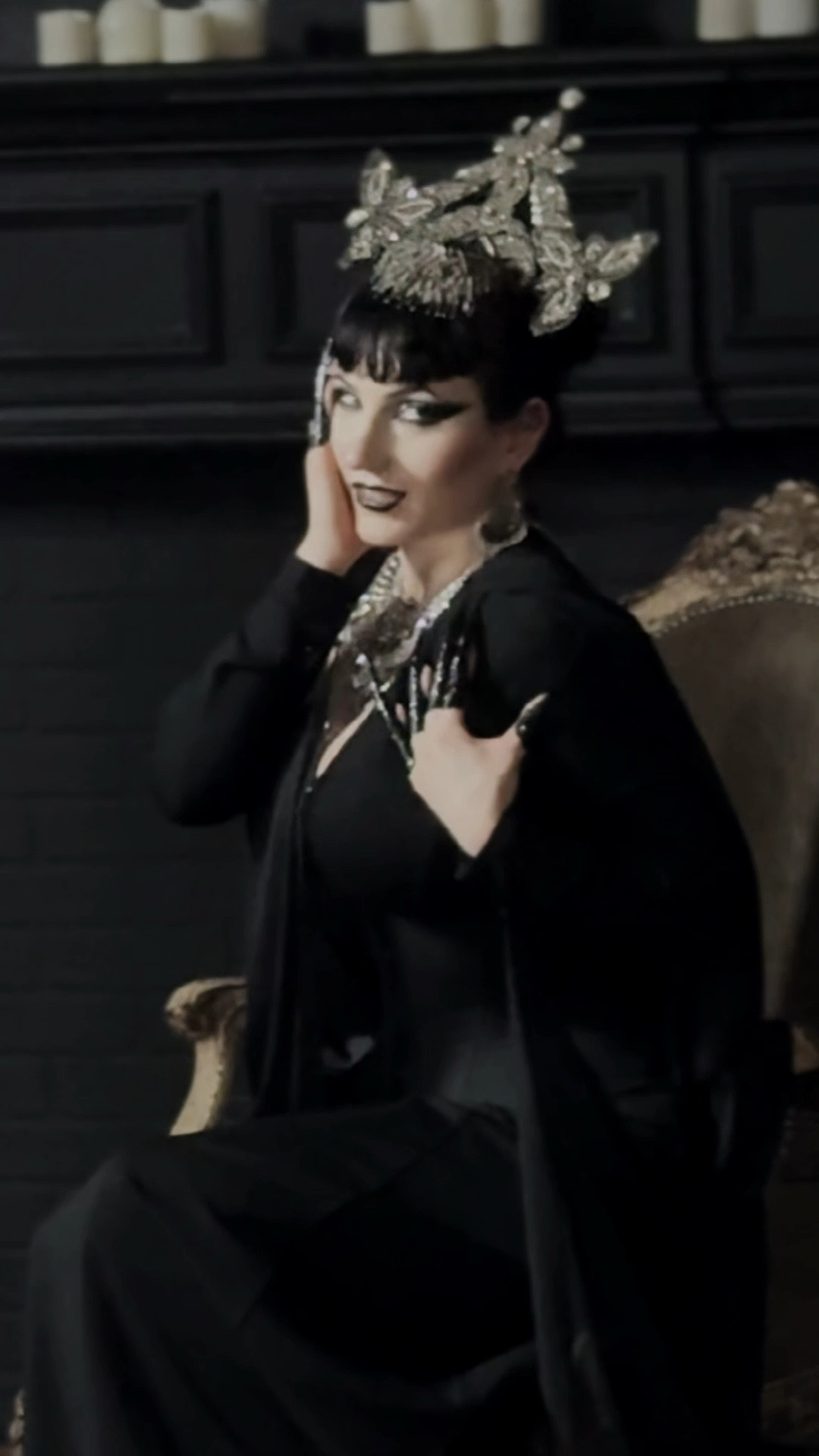 I can teach you how to be evil 😈 


#LTKStyleTip